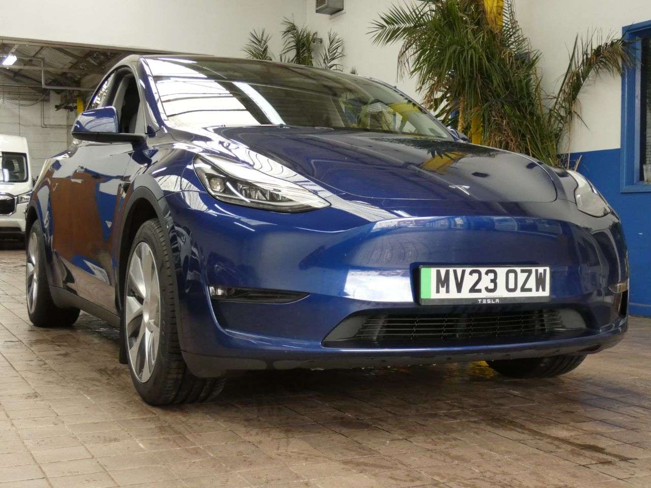 2023 TESLA MODEL Y 2023 TESLA MODEL Y
