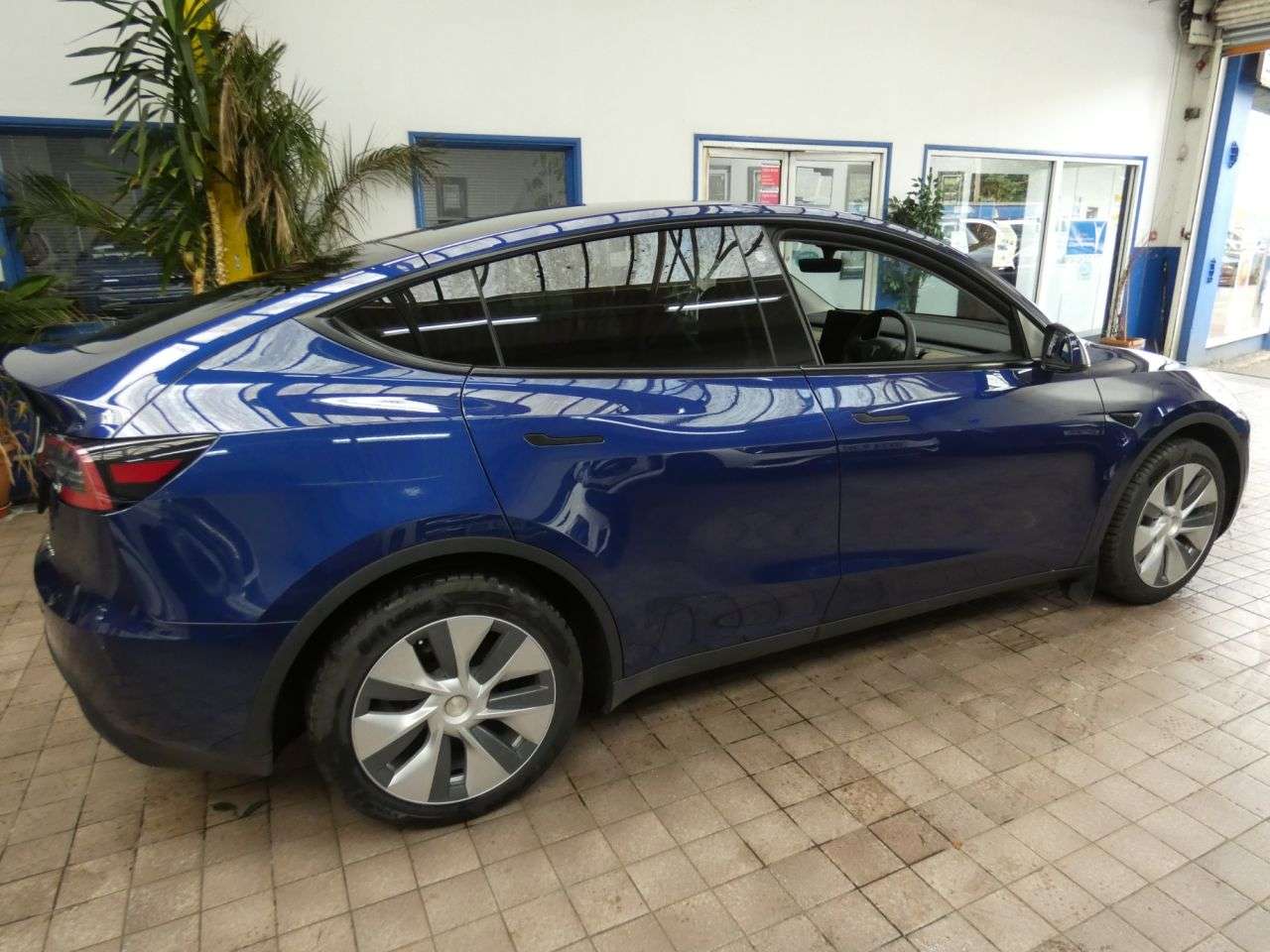 2023 TESLA MODEL Y 2023 TESLA MODEL Y