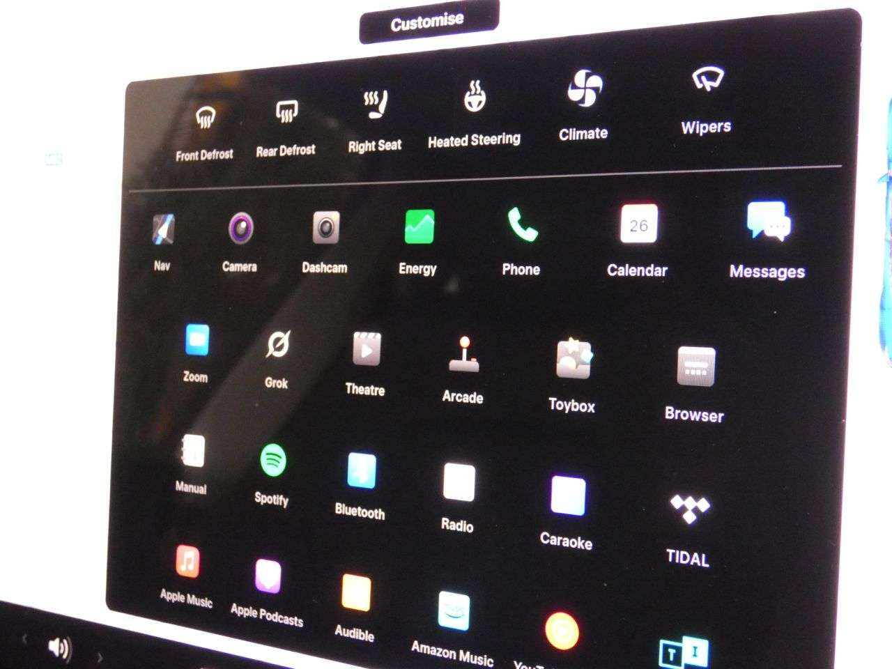 2023 TESLA MODEL Y 2023 TESLA MODEL Y