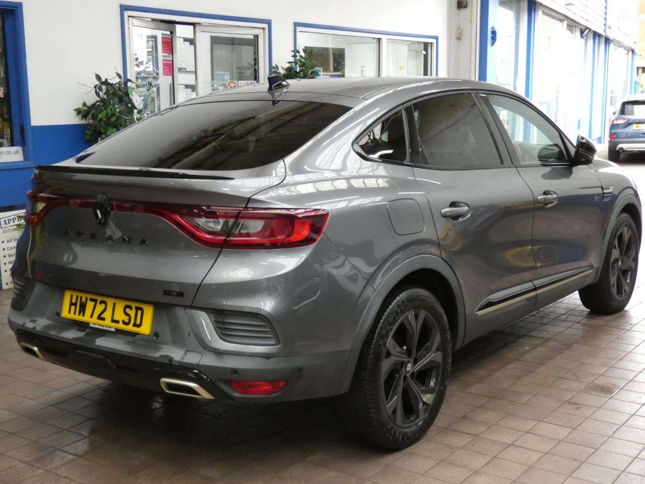 A 2023 RENAULT ARKANA 1.6 E-TECH E-Tech engineered SUV 5dr Petrol Hybrid Auto 2WD Euro 6 (s/s) (1 A 2023 RENAULT ARKANA 1.6 E-TECH E-Tech engineered SUV 5dr Petrol Hybrid Auto 2WD Euro 6 (s/s) (1