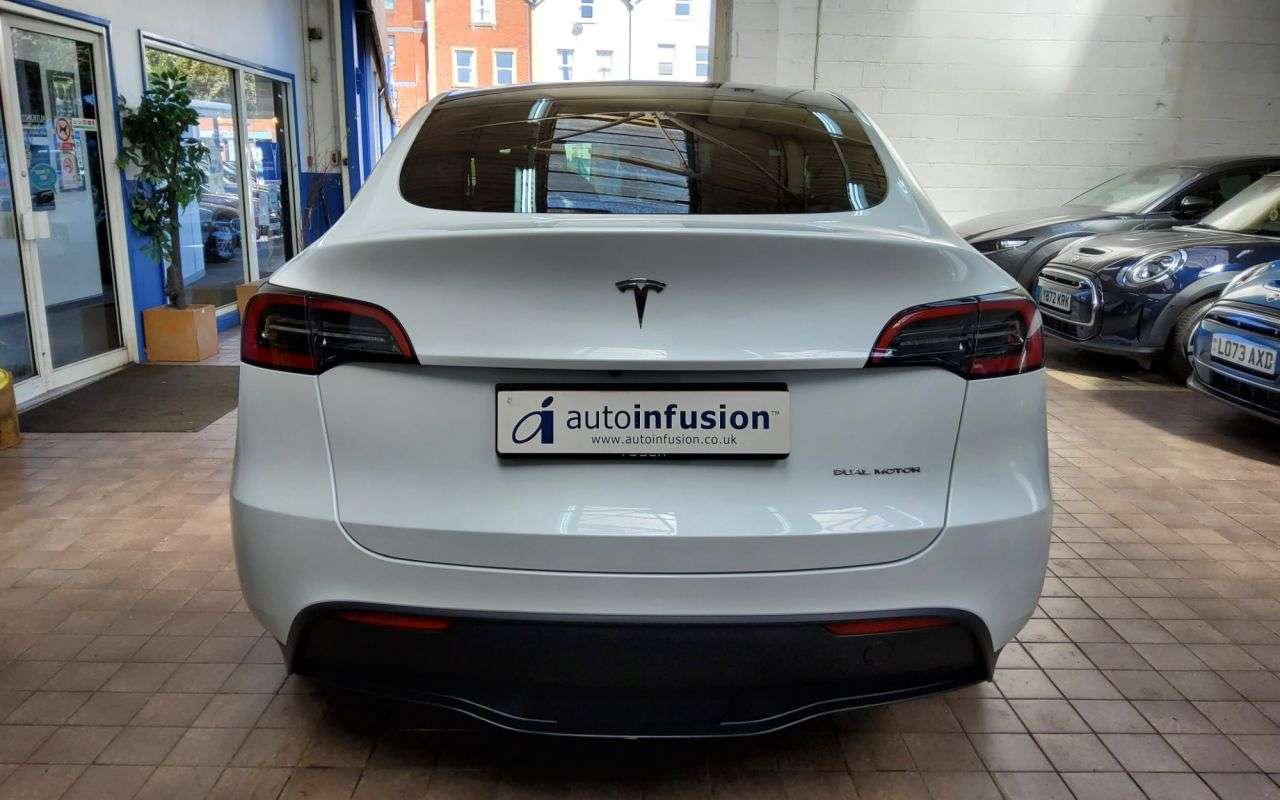 2023 TESLA MODEL Y 2023 TESLA MODEL Y