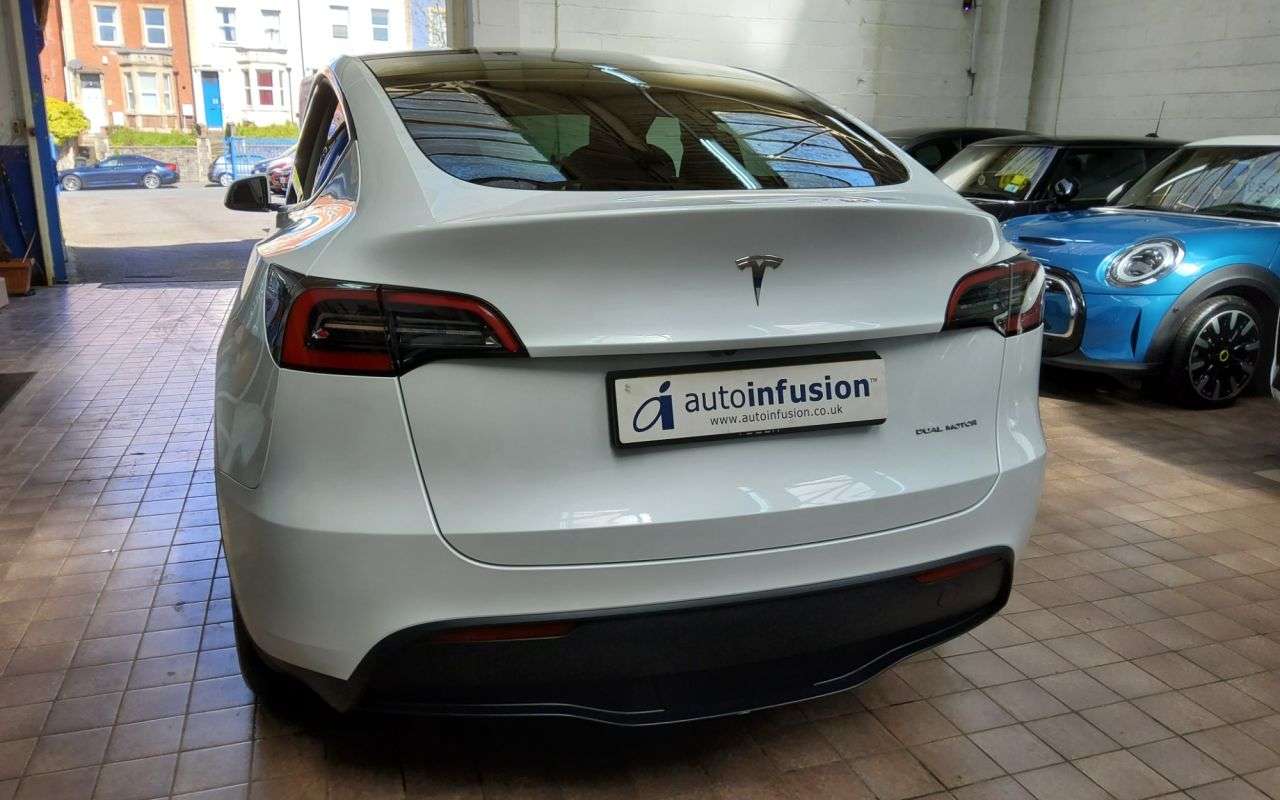 2023 TESLA MODEL Y 2023 TESLA MODEL Y