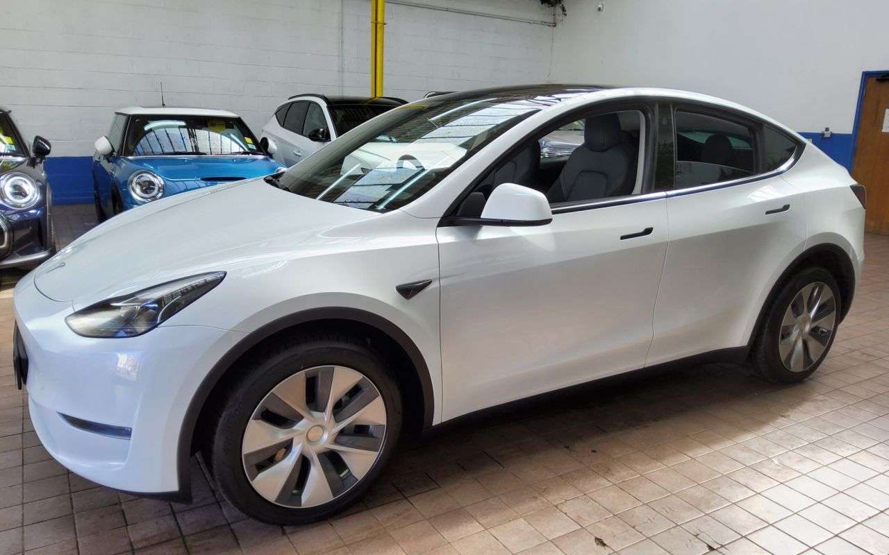 2023 TESLA MODEL Y 2023 TESLA MODEL Y