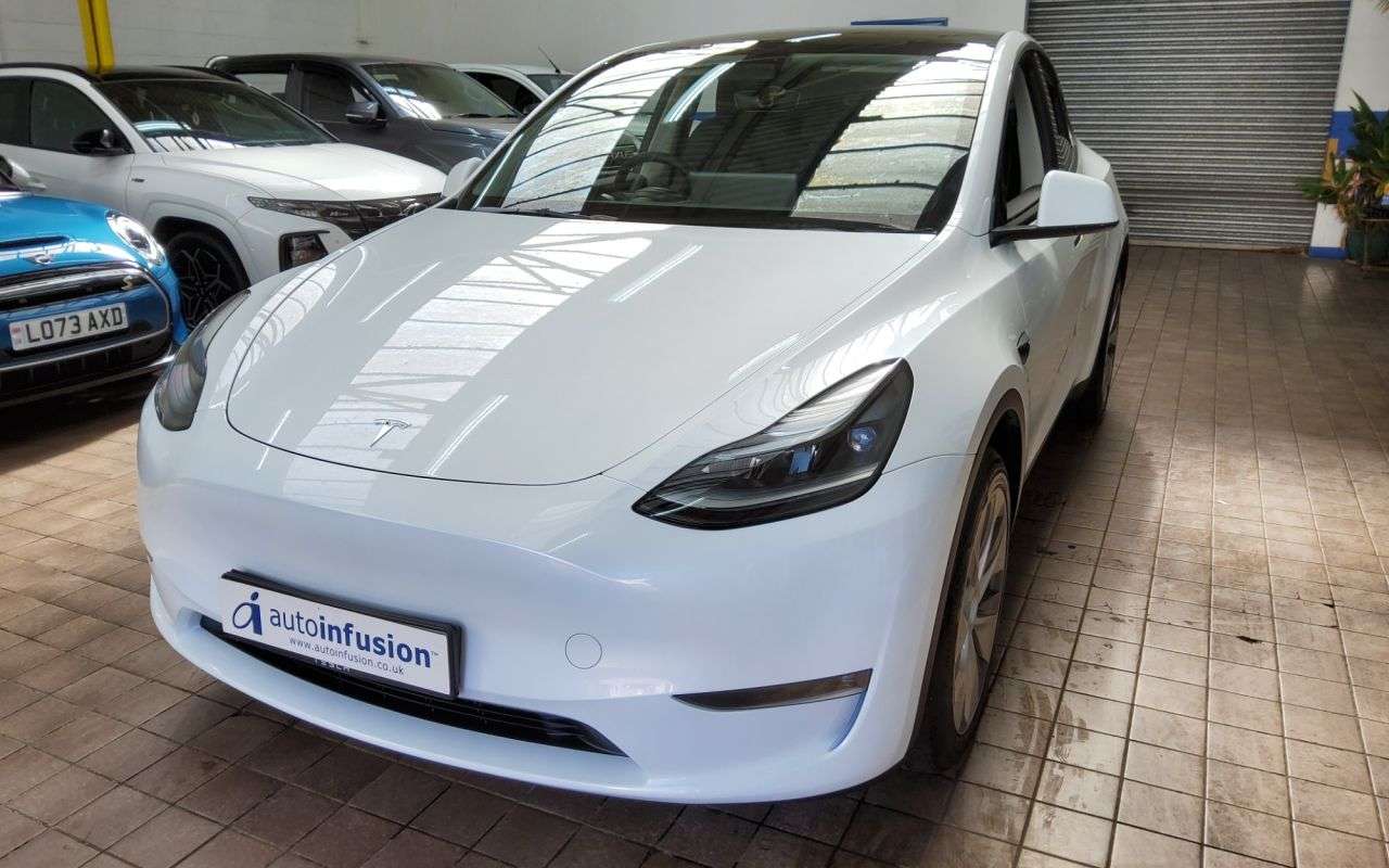 2023 TESLA MODEL Y 2023 TESLA MODEL Y