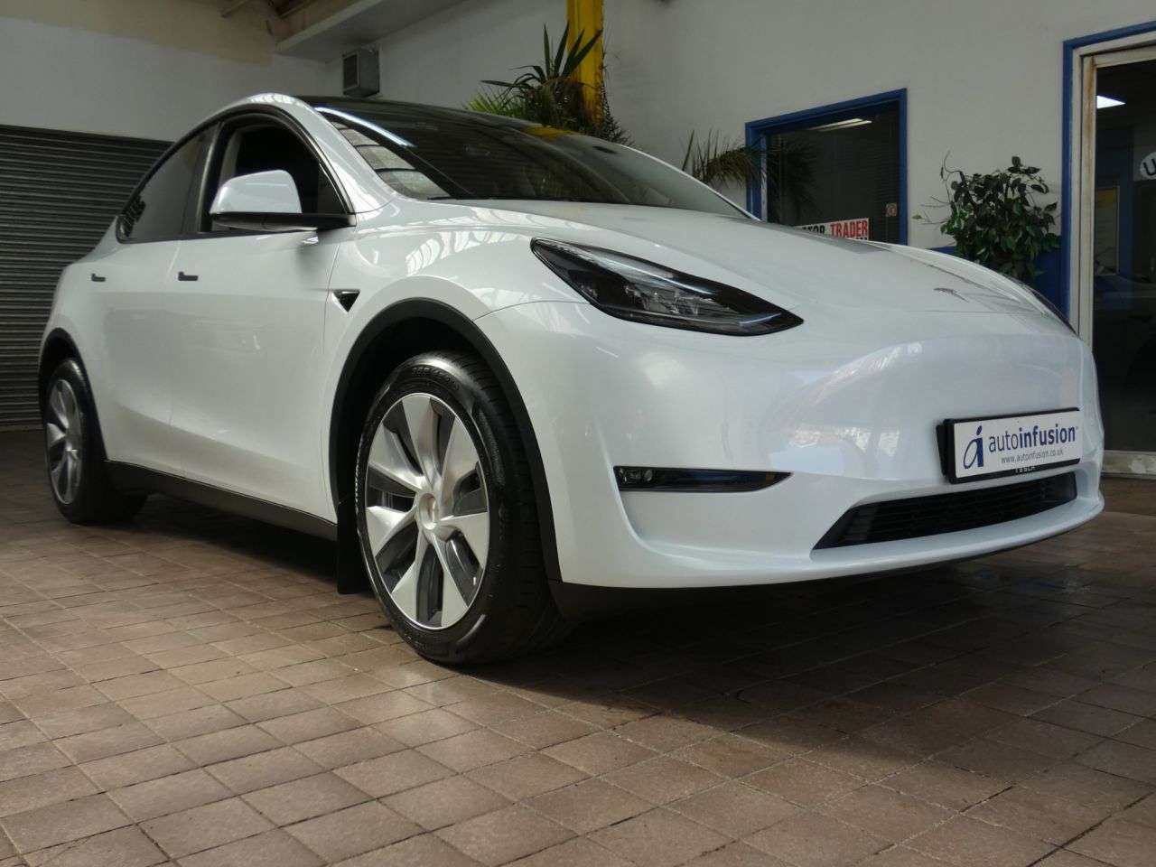 2023 TESLA MODEL Y 2023 TESLA MODEL Y