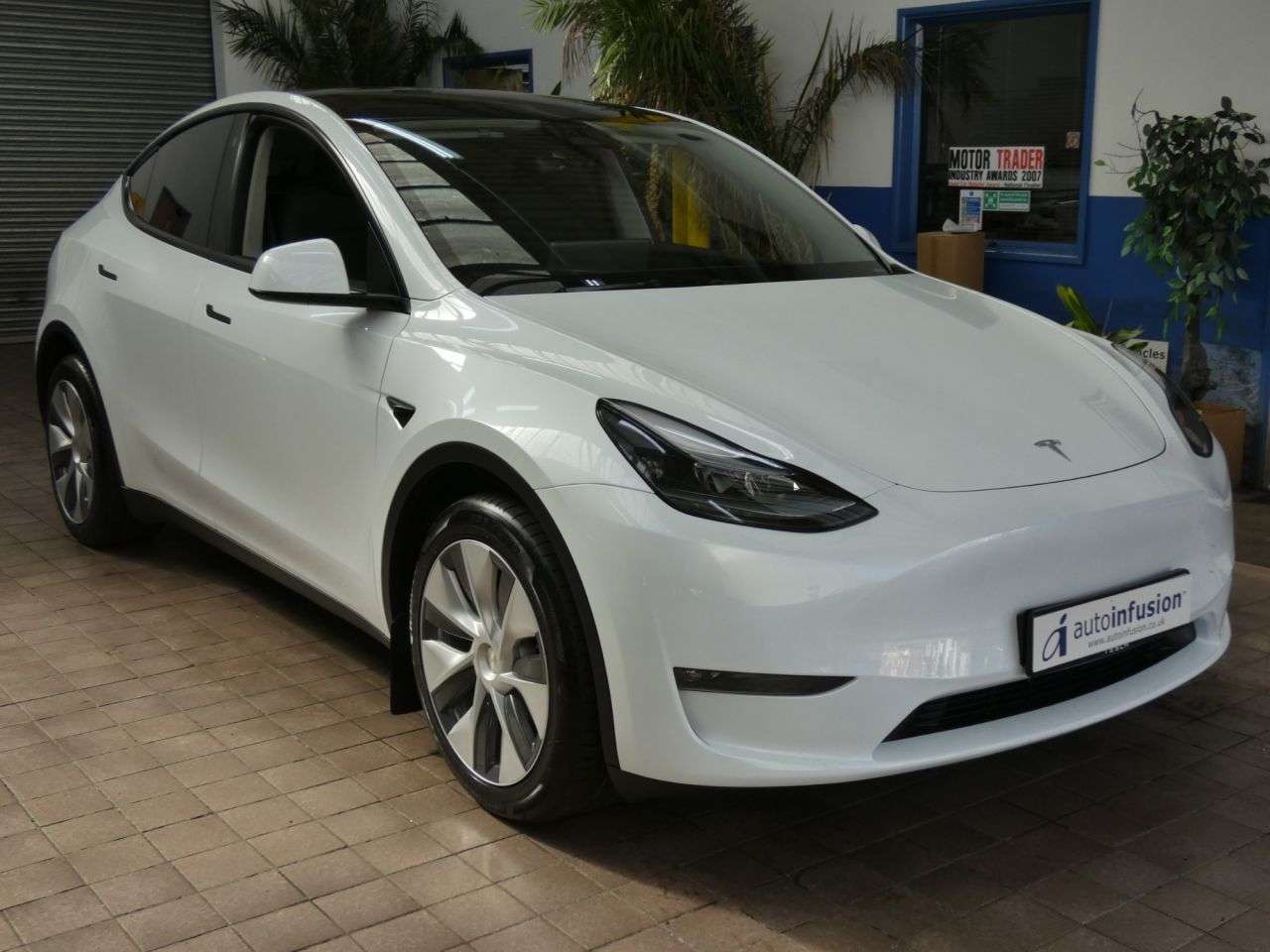 2023 TESLA MODEL Y 2023 TESLA MODEL Y