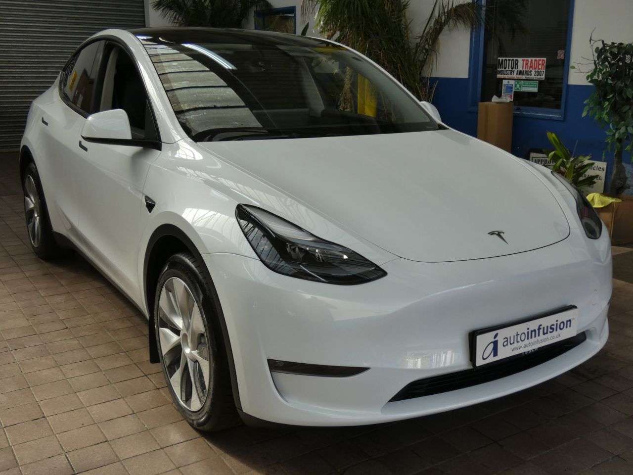 2023 TESLA MODEL Y 2023 TESLA MODEL Y