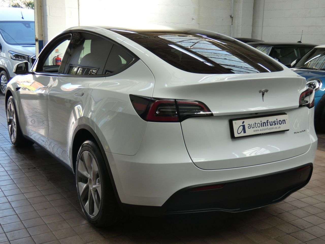 2023 TESLA MODEL Y 2023 TESLA MODEL Y