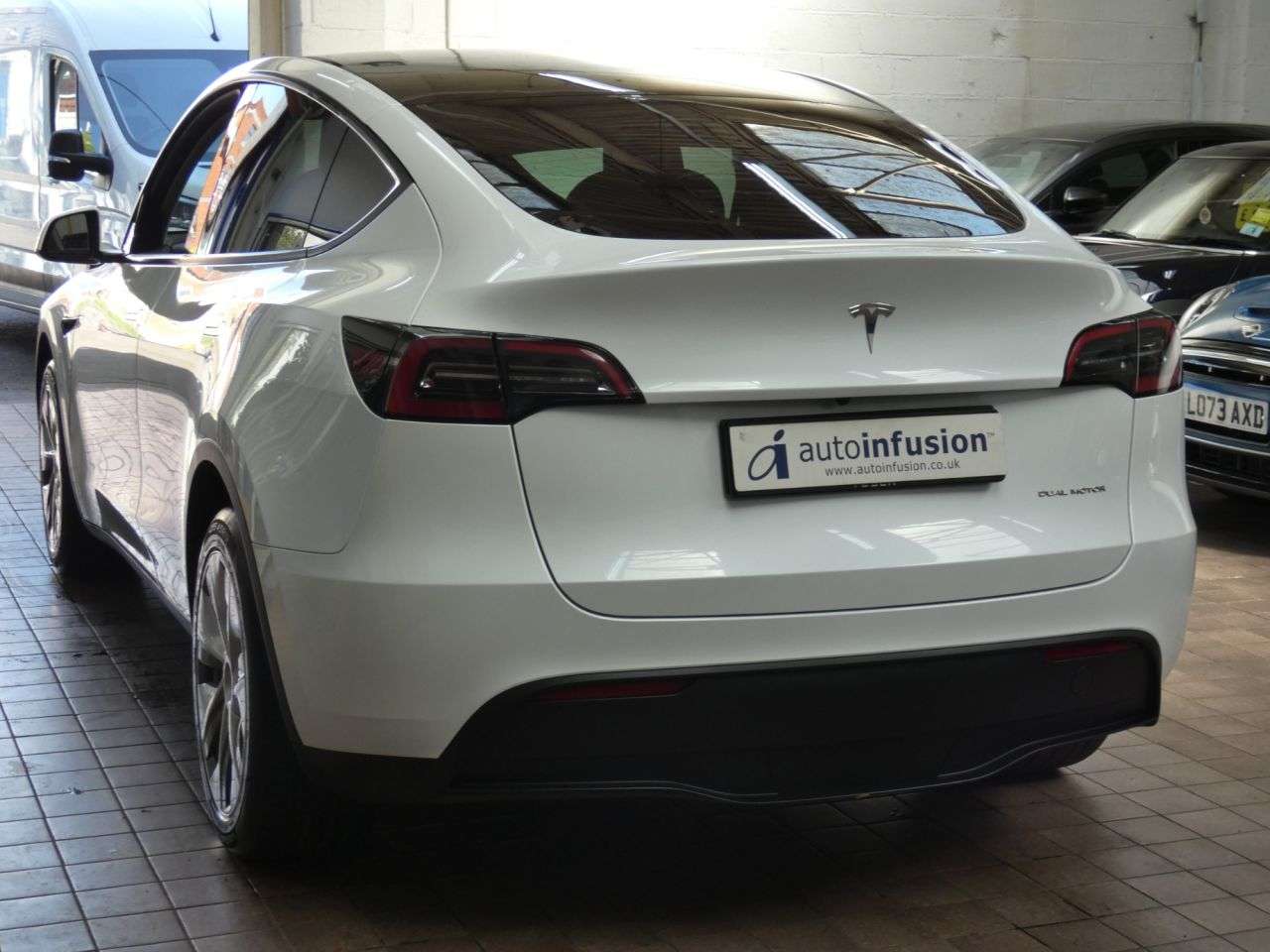 2023 TESLA MODEL Y 2023 TESLA MODEL Y