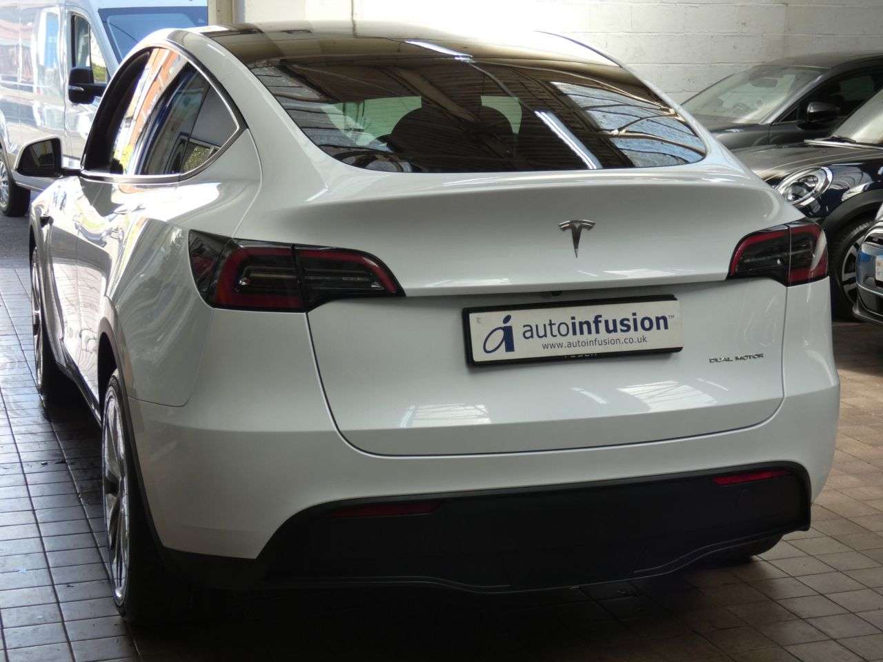2023 TESLA MODEL Y 2023 TESLA MODEL Y