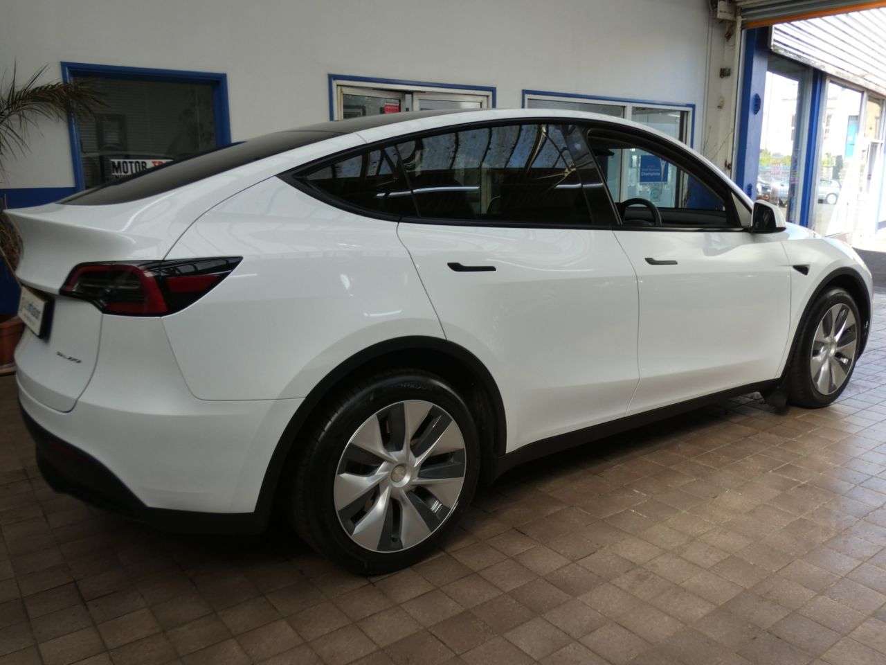 2023 TESLA MODEL Y 2023 TESLA MODEL Y