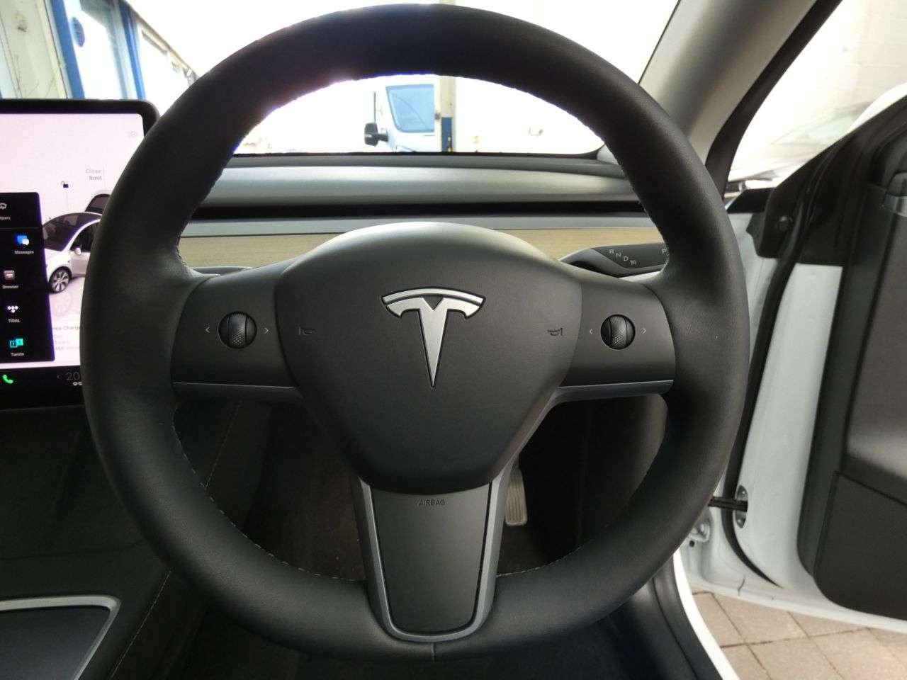 2023 TESLA MODEL Y 2023 TESLA MODEL Y