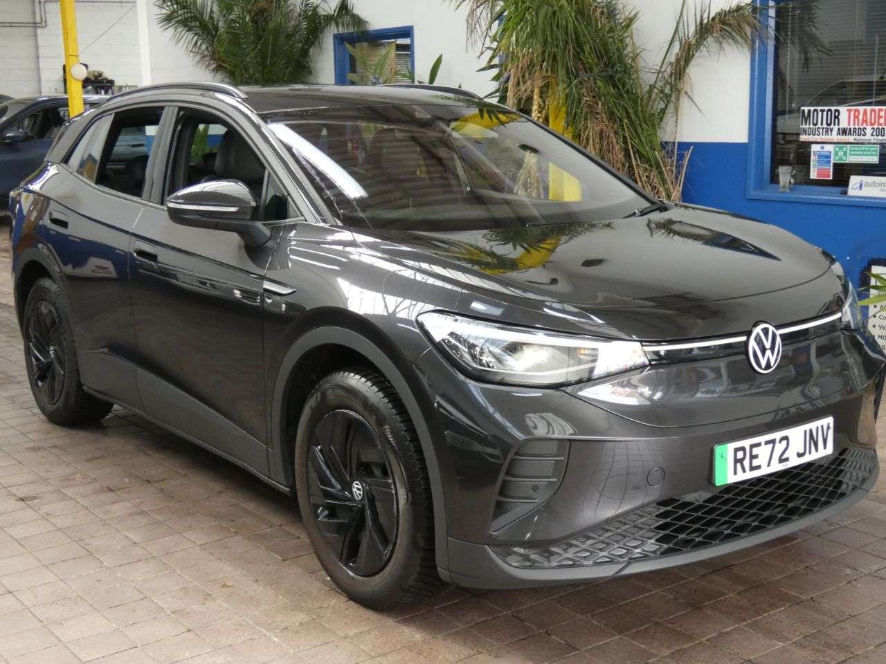 A 2022 VOLKSWAGEN ID.4 Pure 52kWh Life SUV 5dr Electric Auto (148 ps) 1 OWNER SERVICE HISTORY WARR A 2022 VOLKSWAGEN ID.4 Pure 52kWh Life SUV 5dr Electric Auto (148 ps) 1 OWNER SERVICE HISTORY WARR