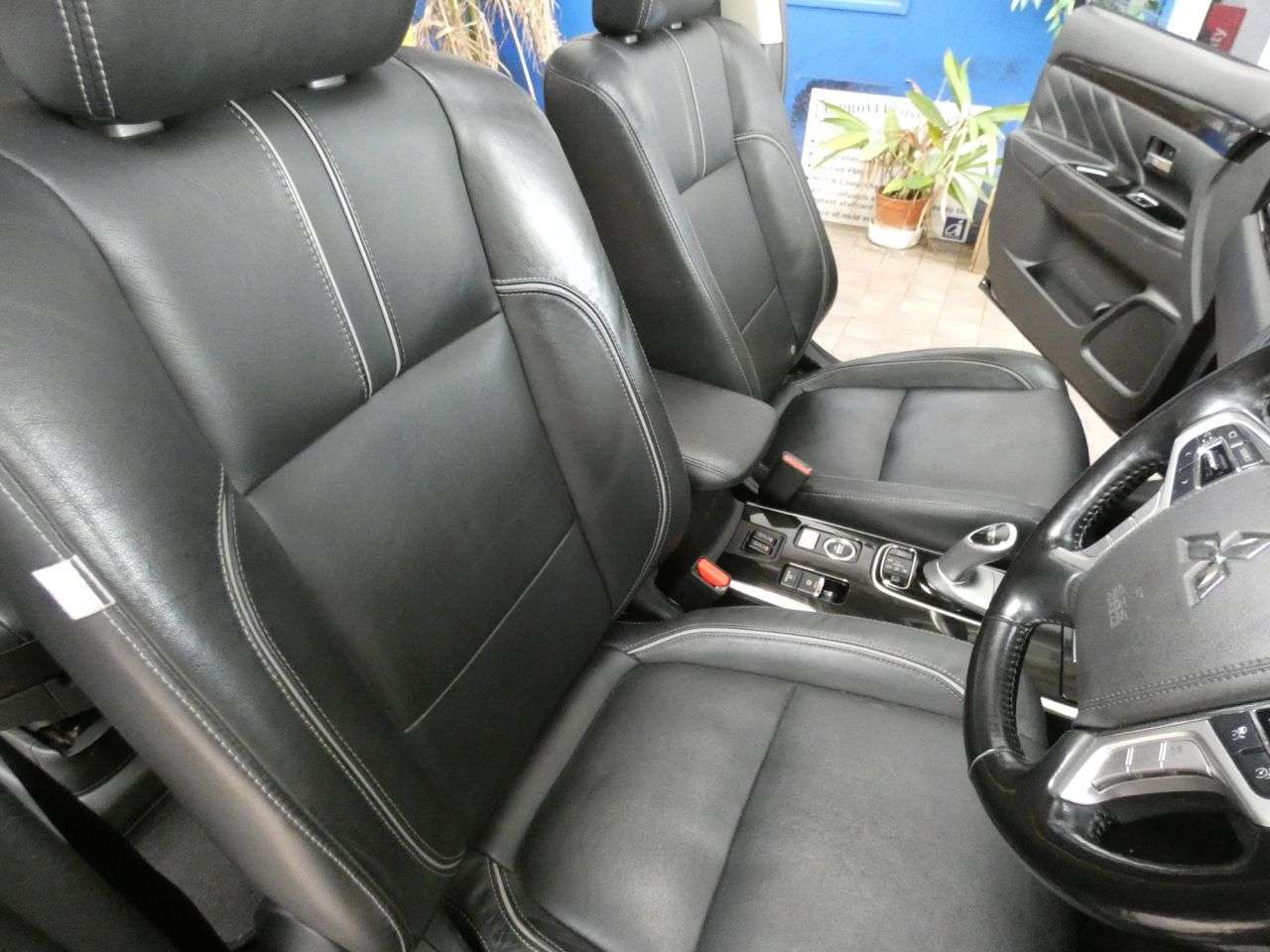 2017 MITSUBISHI OUTLANDER 2017 MITSUBISHI OUTLANDER