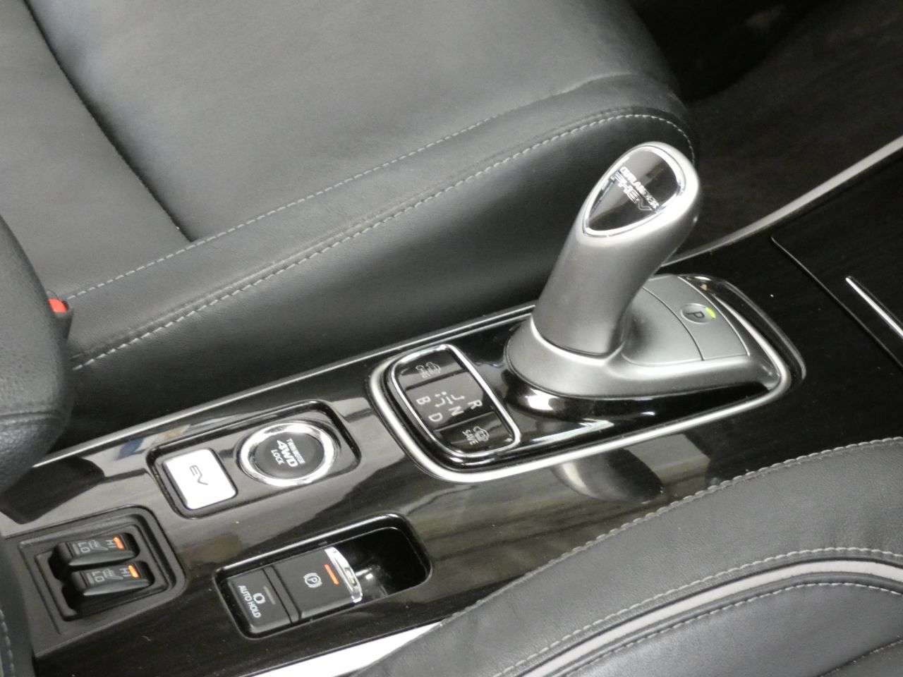 2017 MITSUBISHI OUTLANDER 2017 MITSUBISHI OUTLANDER