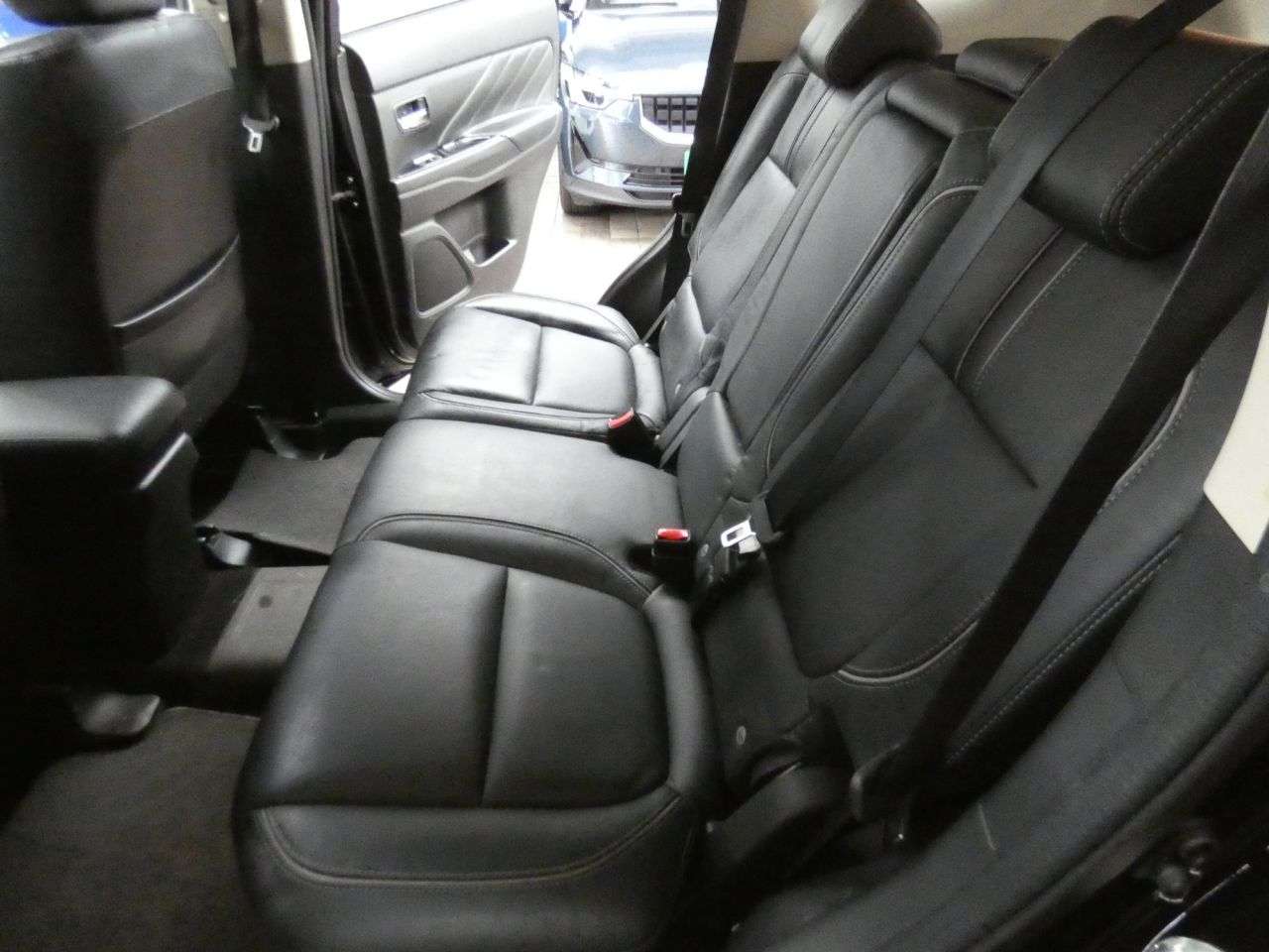 2017 MITSUBISHI OUTLANDER 2017 MITSUBISHI OUTLANDER