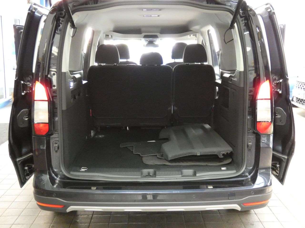 2023 FORD GRAND TOURNEO CONNECT 2023 FORD GRAND TOURNEO CONNECT