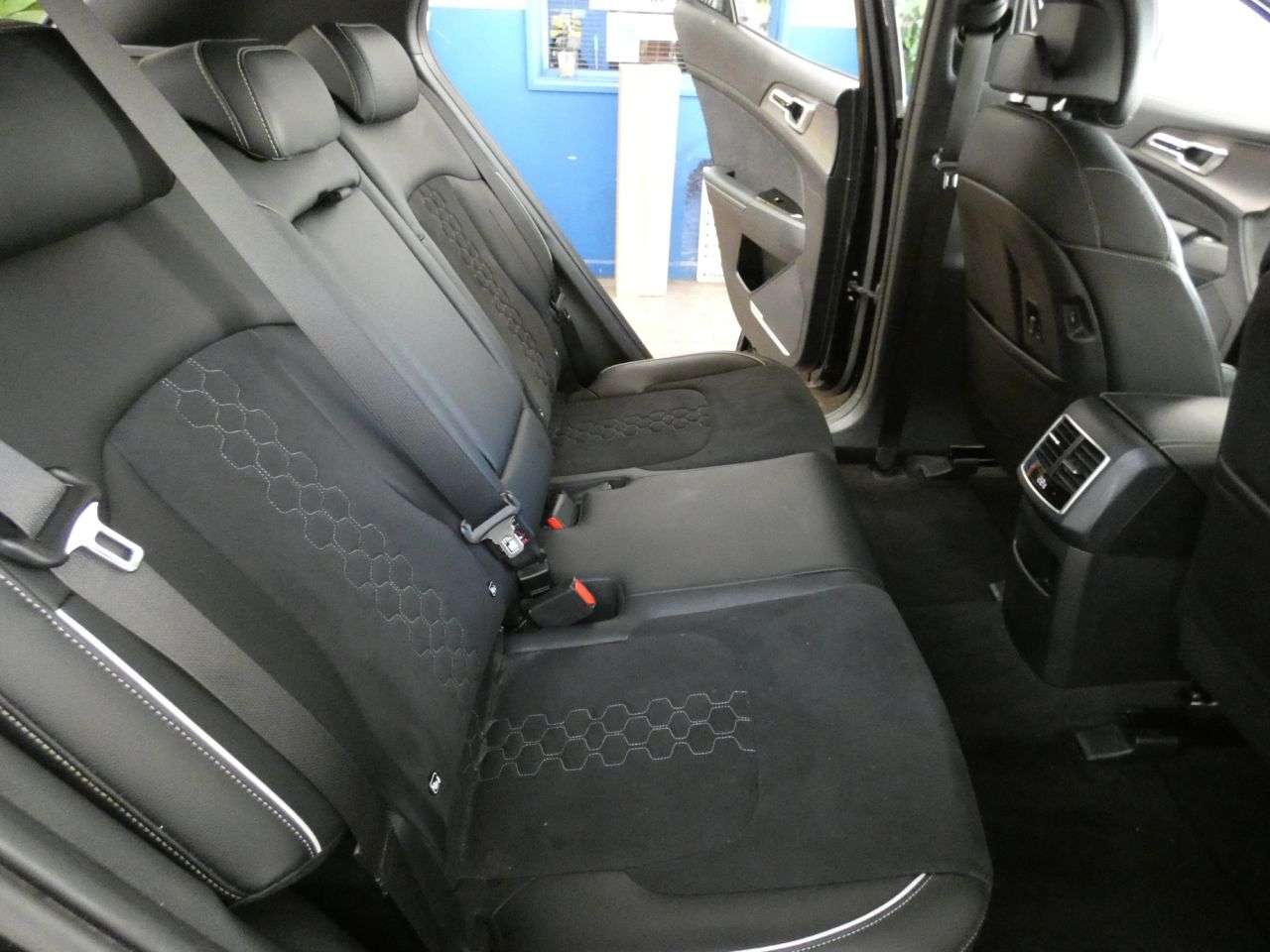 2025 KIA SPORTAGE 2025 KIA SPORTAGE