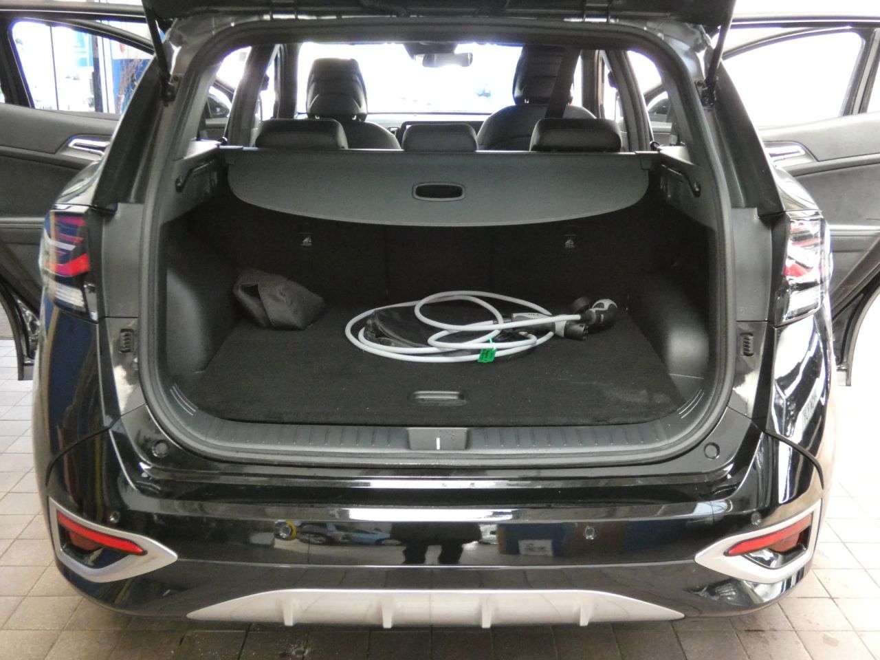 2025 KIA SPORTAGE 2025 KIA SPORTAGE