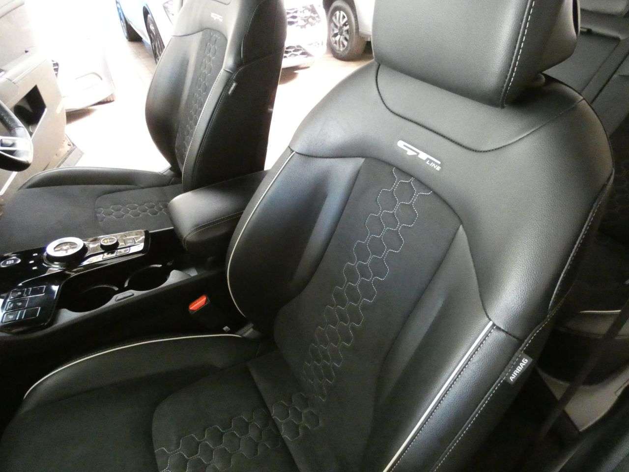 2025 KIA SPORTAGE 2025 KIA SPORTAGE