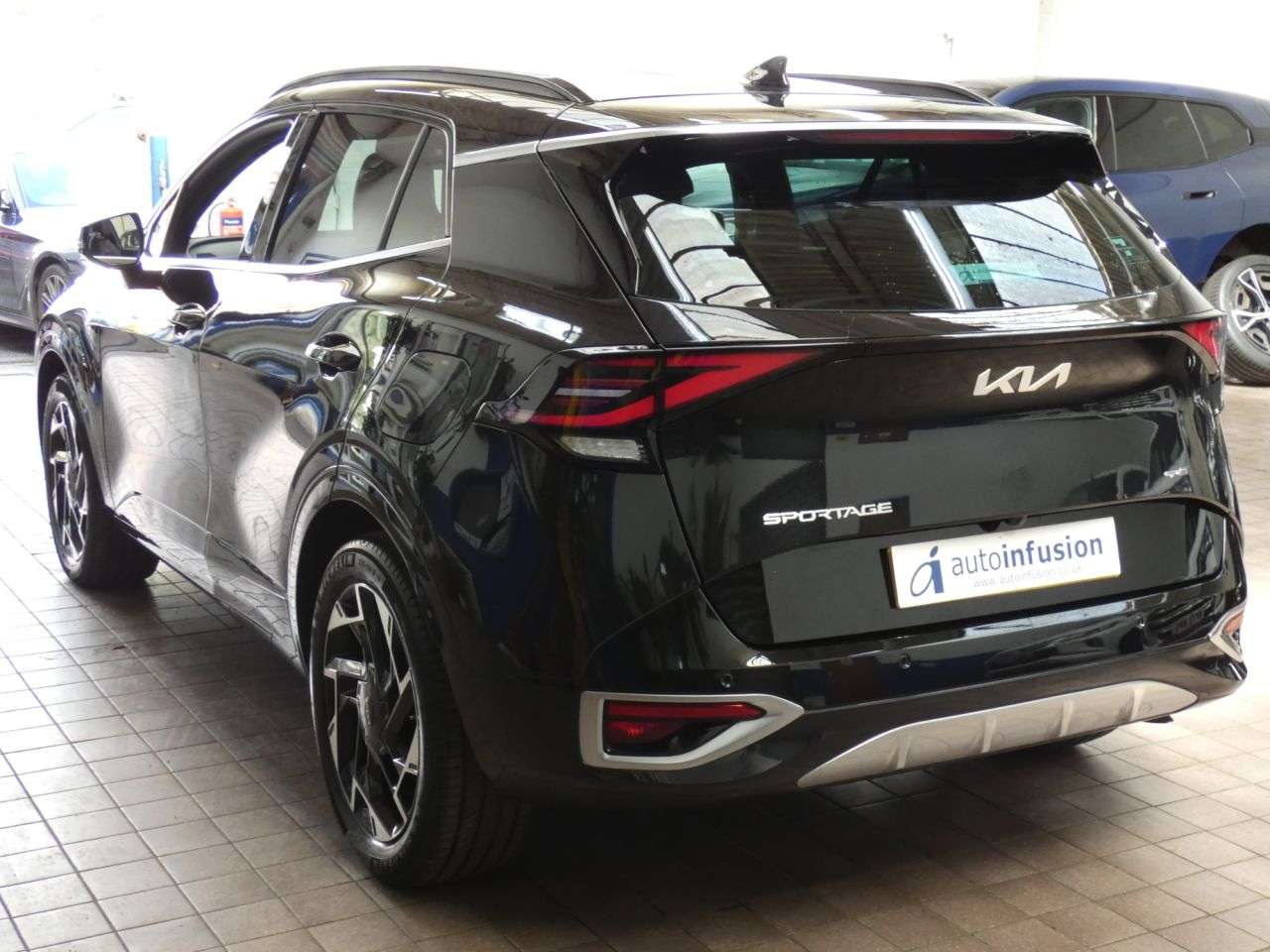A 2025 KIA SPORTAGE 1.6 T-GDi 13.8kWh GT-Line SUV 5dr Petrol Plug-in Hybrid Auto AWD Euro 6 (s/ A 2025 KIA SPORTAGE 1.6 T-GDi 13.8kWh GT-Line SUV 5dr Petrol Plug-in Hybrid Auto AWD Euro 6 (s/