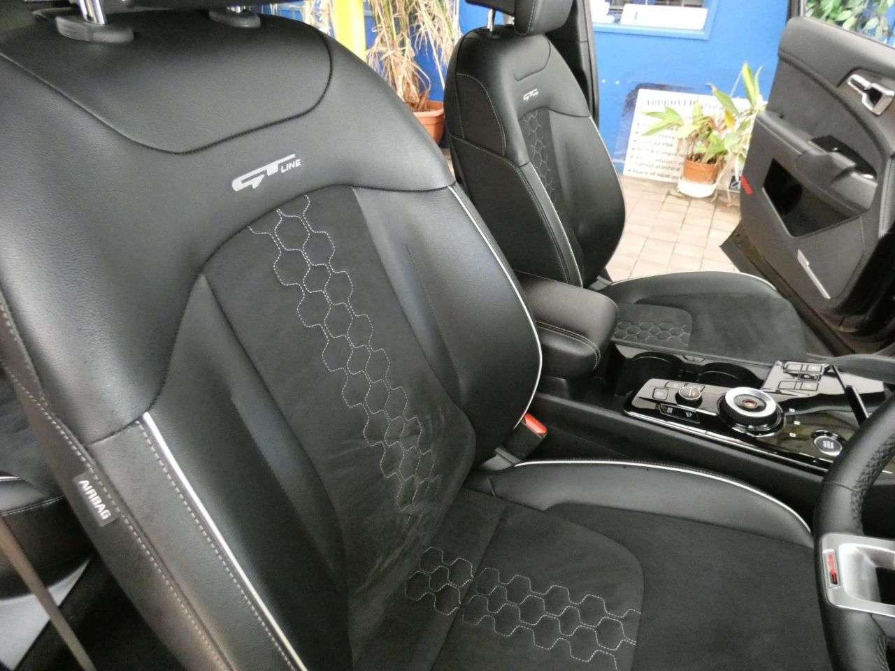 2025 KIA SPORTAGE 2025 KIA SPORTAGE