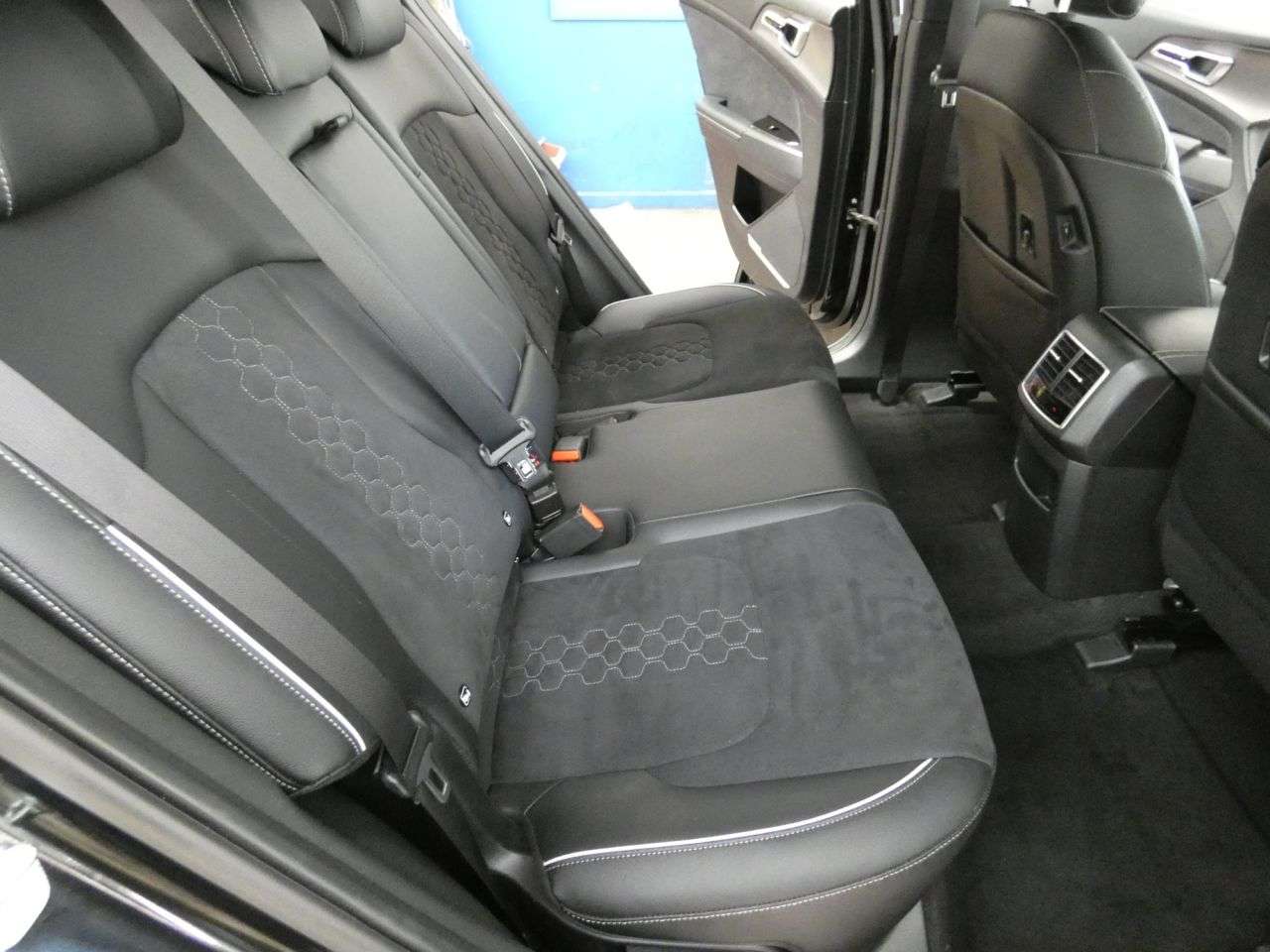 2025 KIA SPORTAGE 2025 KIA SPORTAGE