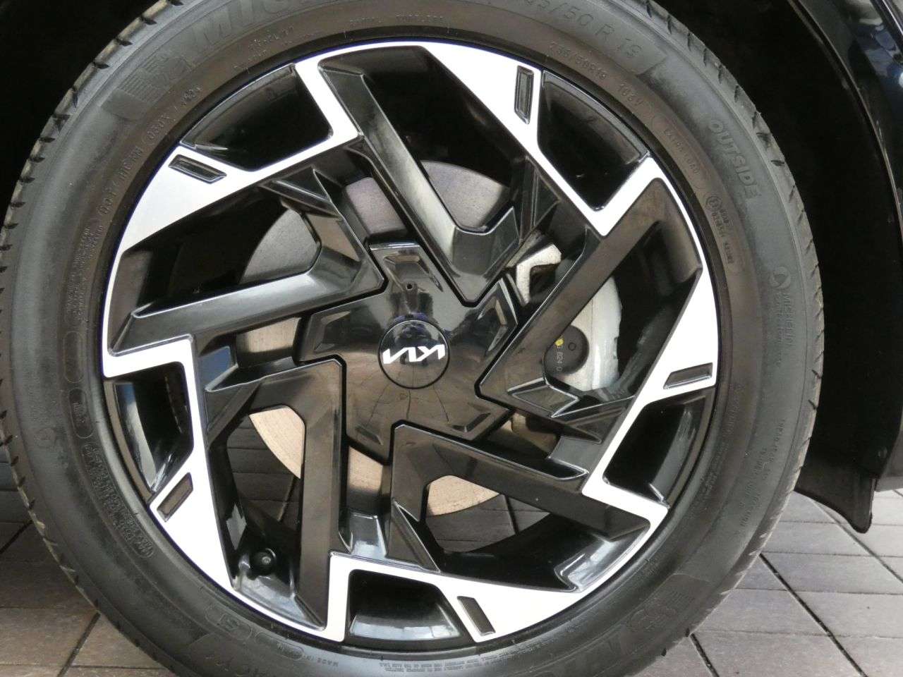 2025 KIA SPORTAGE 2025 KIA SPORTAGE