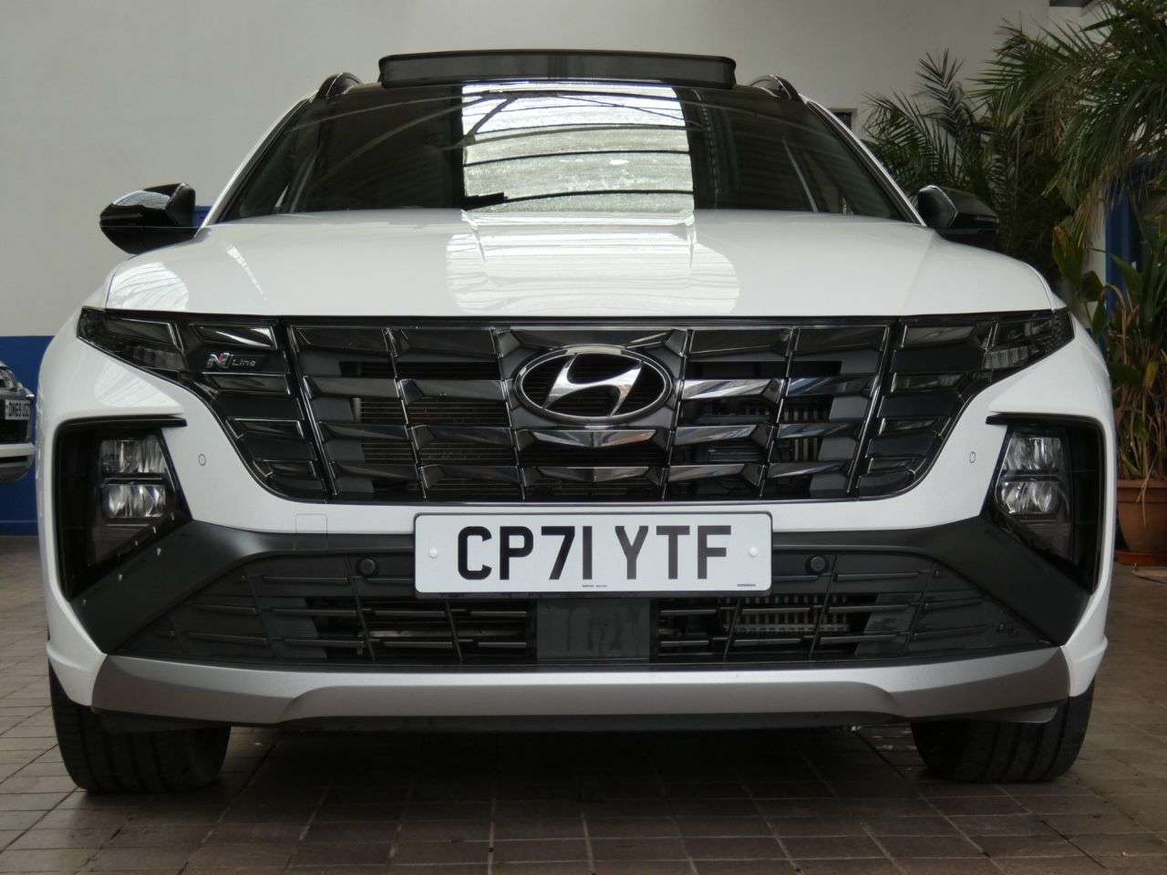 A 2022 HYUNDAI TUCSON 1.6 h T-GDi N Line S SUV 5dr Petrol Hybrid Auto Euro 6 (s/s) (230 ps) Full A 2022 HYUNDAI TUCSON 1.6 h T-GDi N Line S SUV 5dr Petrol Hybrid Auto Euro 6 (s/s) (230 ps) Full