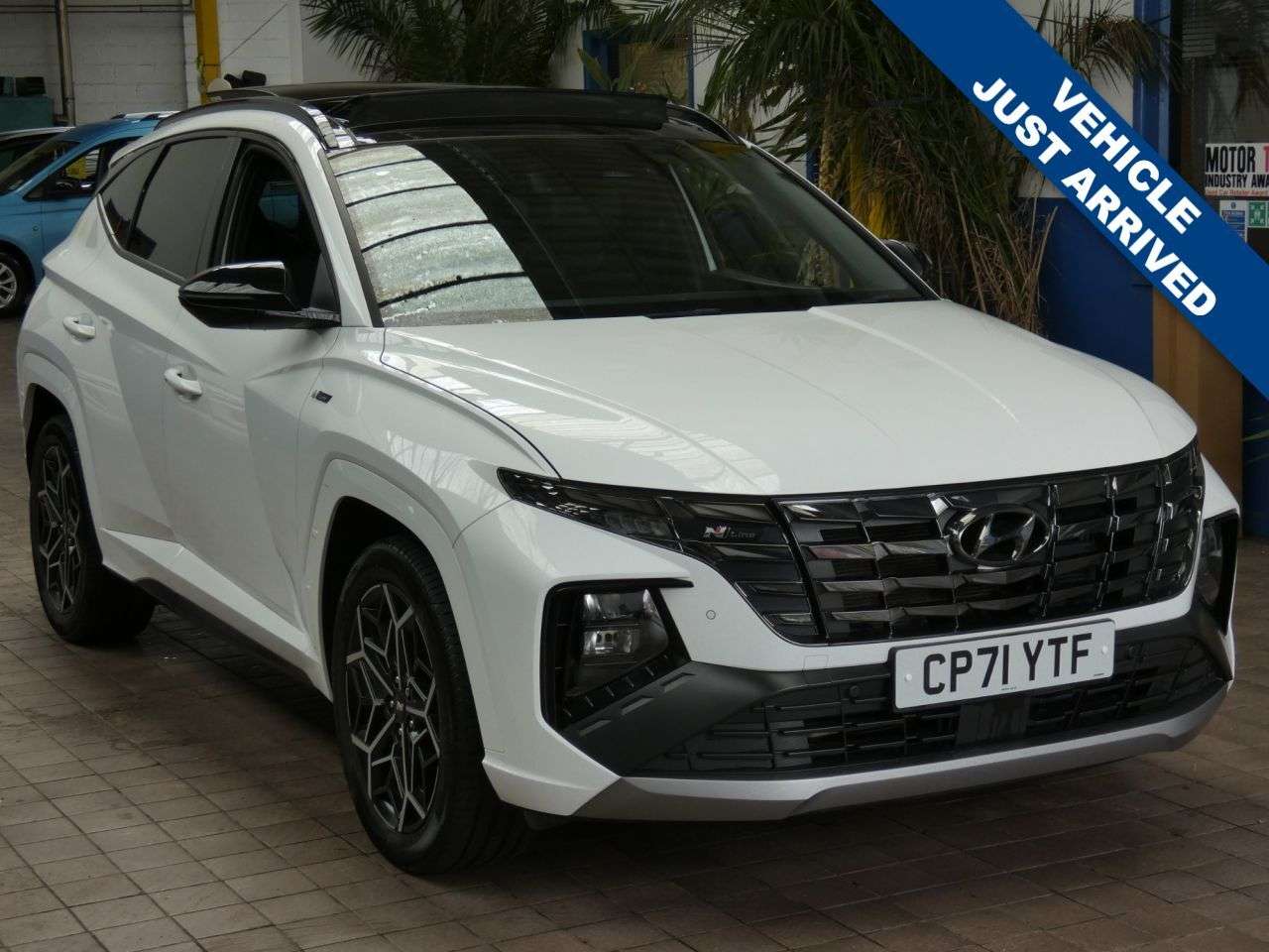 A 2022 HYUNDAI TUCSON 1.6 h T-GDi N Line S SUV 5dr Petrol Hybrid Auto Euro 6 (s/s) (230 ps) Full A 2022 HYUNDAI TUCSON 1.6 h T-GDi N Line S SUV 5dr Petrol Hybrid Auto Euro 6 (s/s) (230 ps) Full