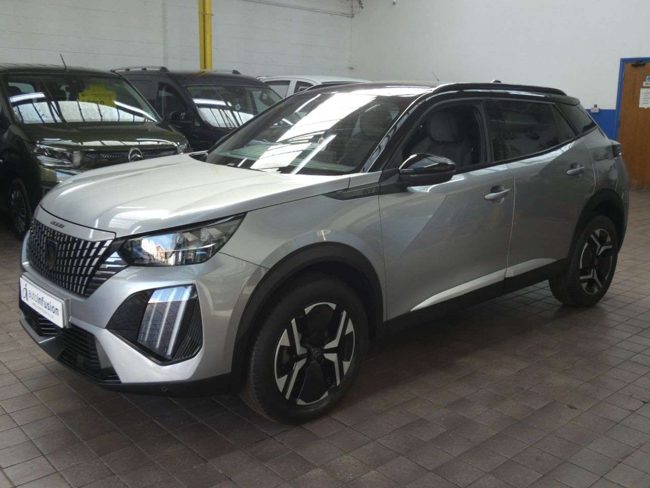 2023 PEUGEOT 2008 2023 PEUGEOT 2008