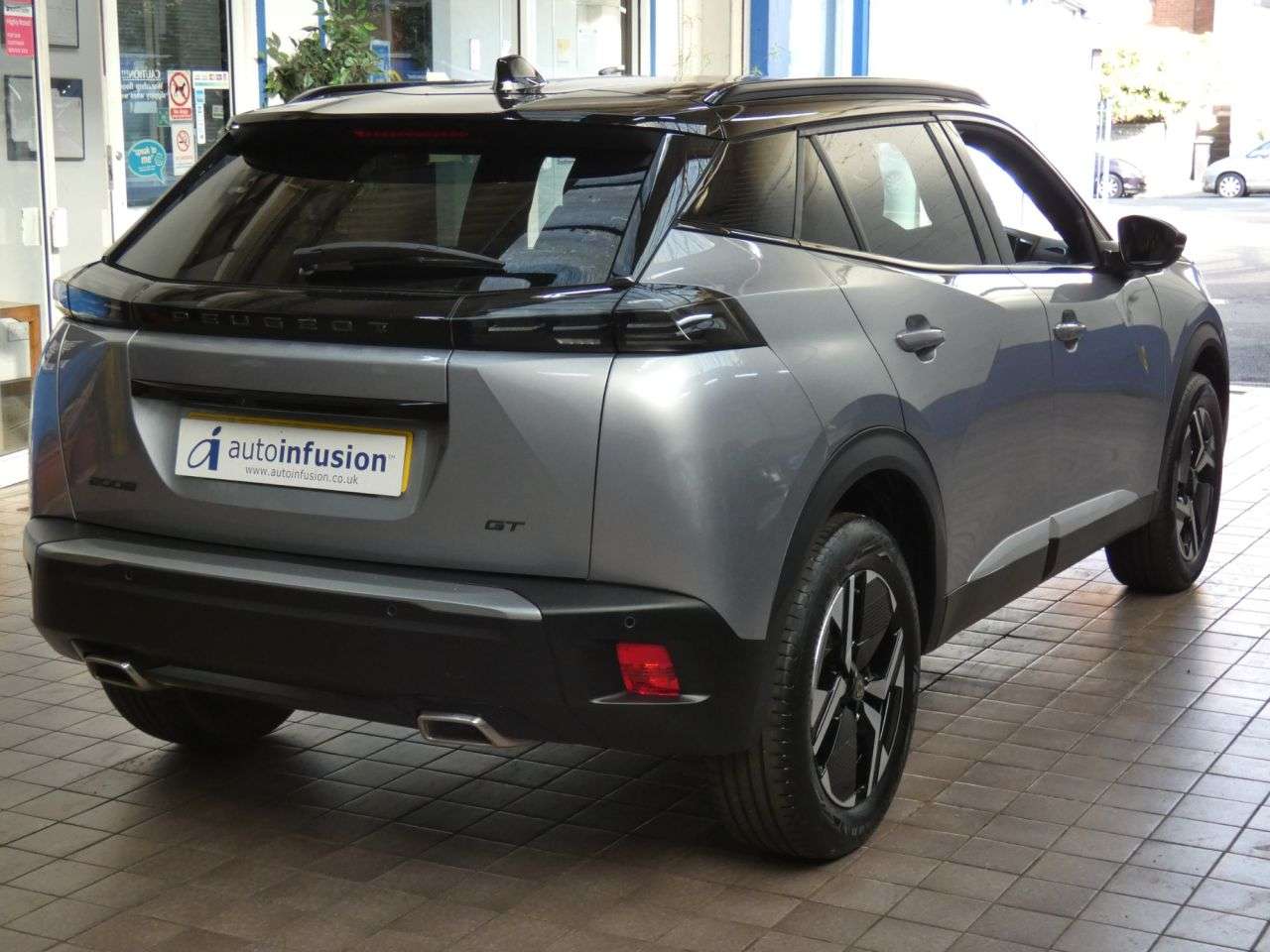 2023 PEUGEOT 2008 2023 PEUGEOT 2008