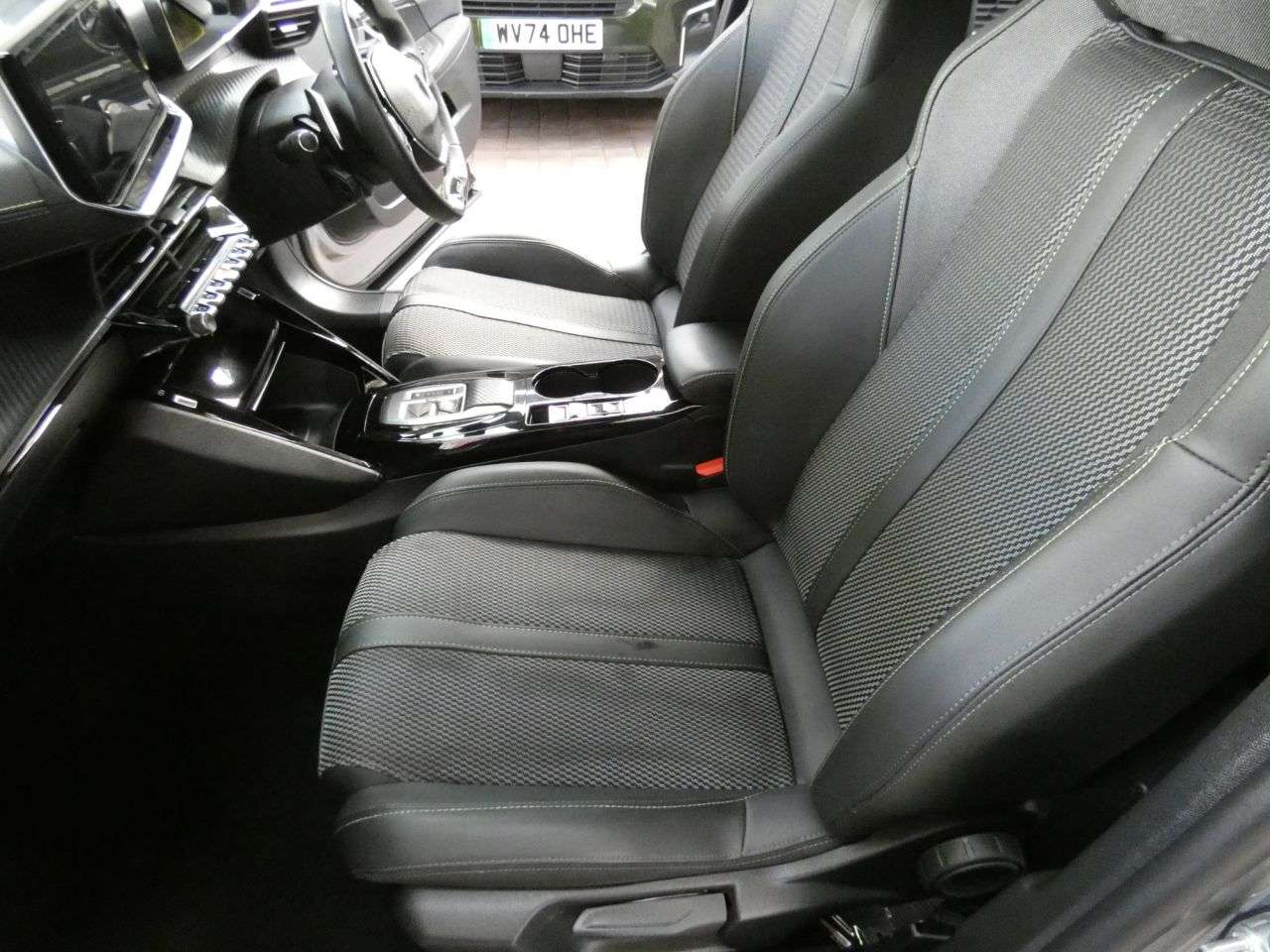 2023 PEUGEOT 2008 2023 PEUGEOT 2008