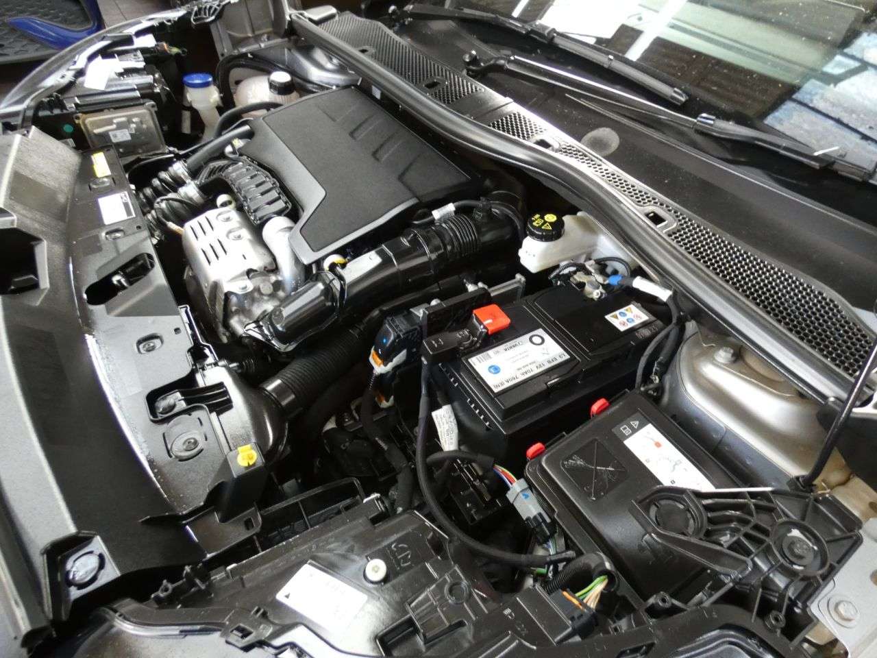 2023 PEUGEOT 2008 2023 PEUGEOT 2008