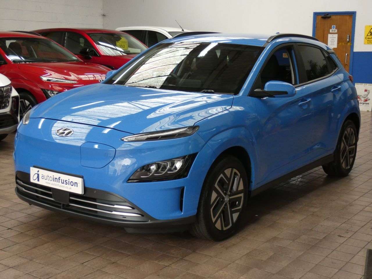 A 2022 HYUNDAI KONA 64kWh Premium SUV 5dr Electric Auto (10.5kW Charger) (204 ps) LOW MILES EXC A 2022 HYUNDAI KONA 64kWh Premium SUV 5dr Electric Auto (10.5kW Charger) (204 ps) LOW MILES EXC