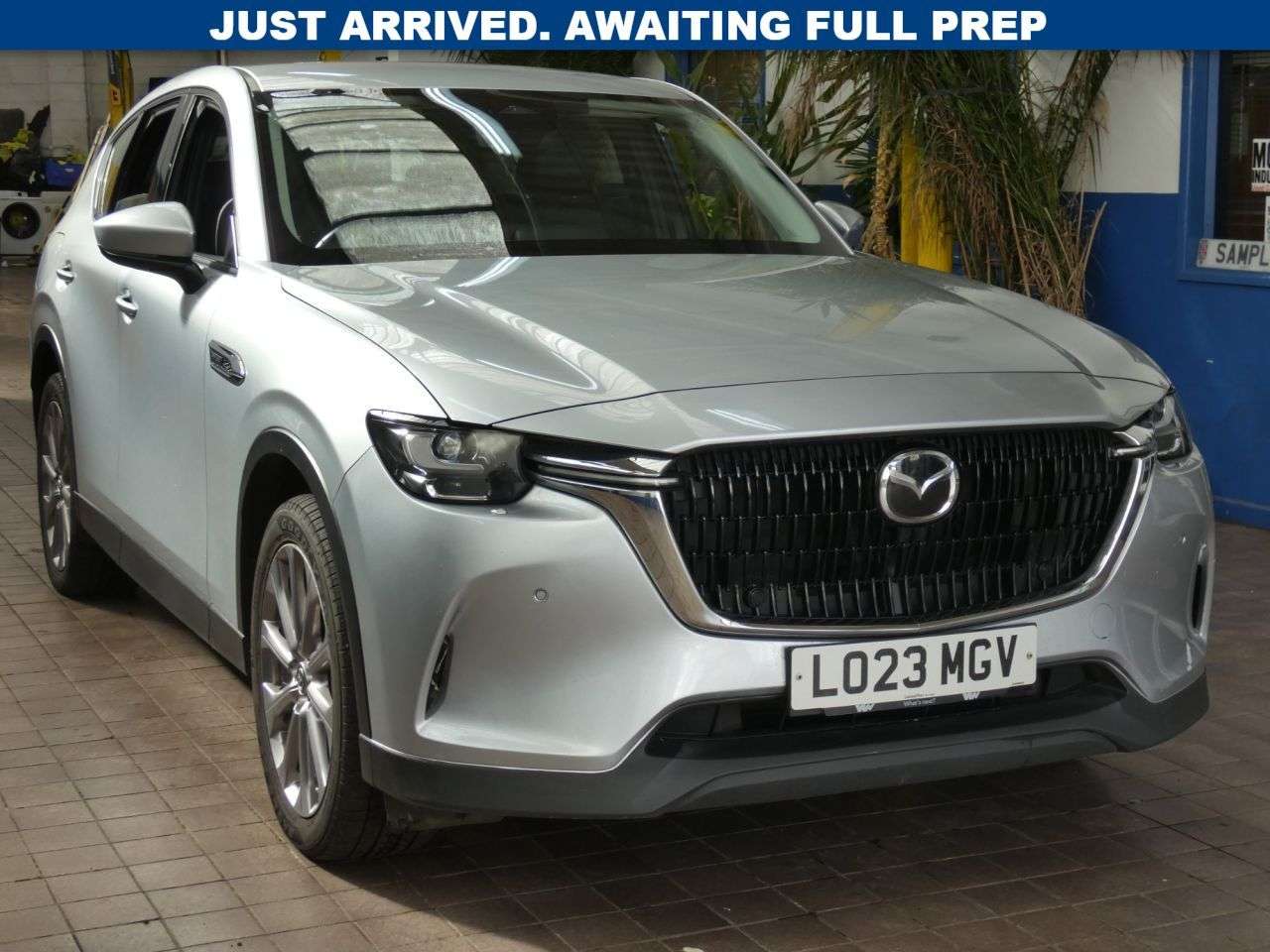 A 2023 MAZDA CX-60 2.5 e-SKYACTIV 17.8kWh Exclusive-Line SUV 5dr Petrol Plug-in Hybrid Auto 4W A 2023 MAZDA CX-60 2.5 e-SKYACTIV 17.8kWh Exclusive-Line SUV 5dr Petrol Plug-in Hybrid Auto 4W