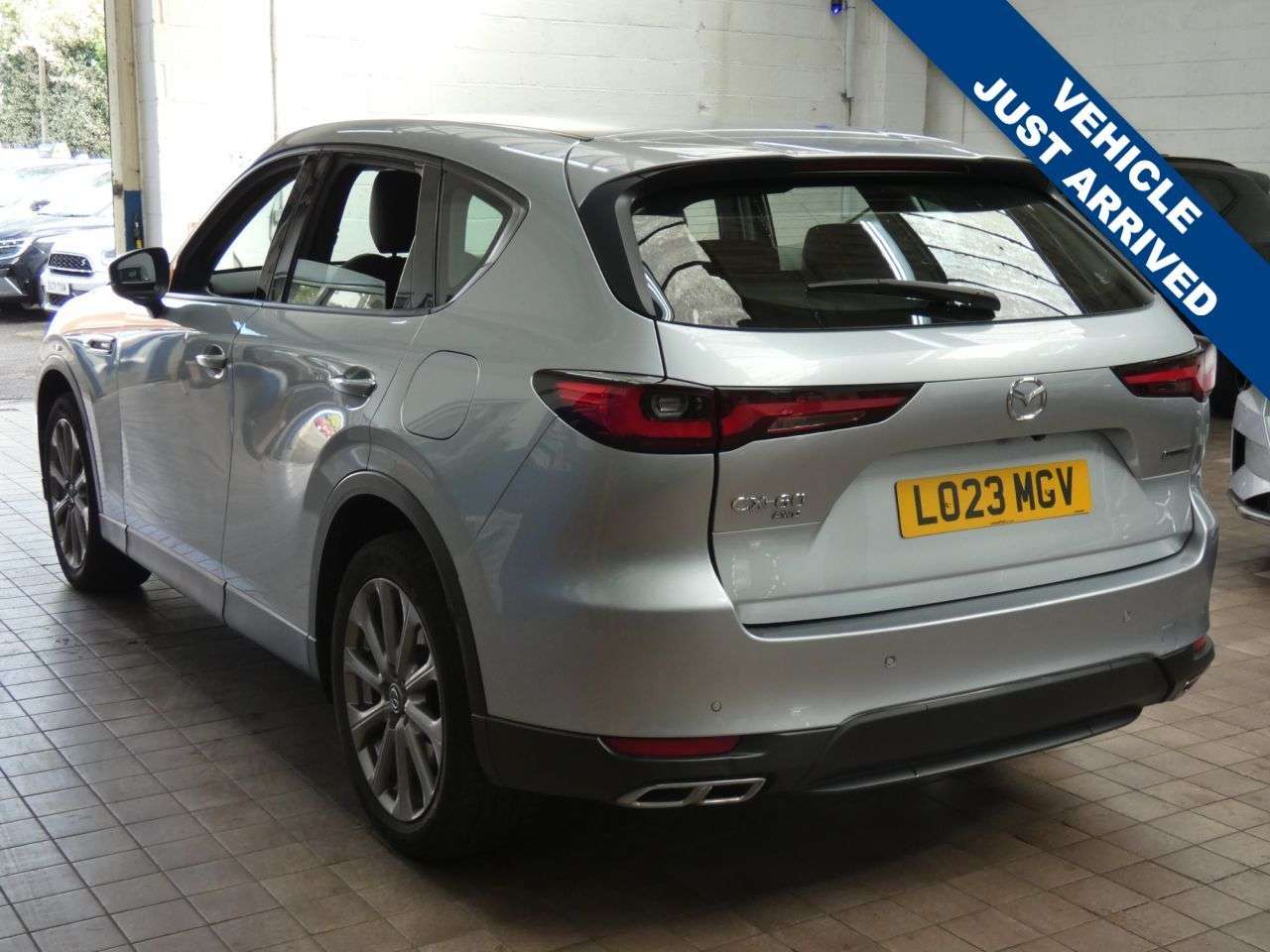 A 2023 MAZDA CX-60 2.5 e-SKYACTIV 17.8kWh Exclusive-Line SUV 5dr Petrol Plug-in Hybrid Auto 4W A 2023 MAZDA CX-60 2.5 e-SKYACTIV 17.8kWh Exclusive-Line SUV 5dr Petrol Plug-in Hybrid Auto 4W