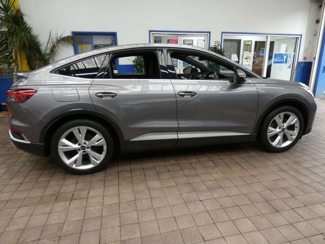 2023 AUDI Q4 E-TRON 2023 AUDI Q4 E-TRON