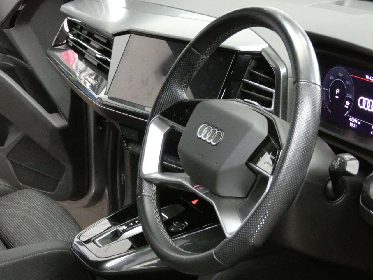 2023 AUDI Q4 E-TRON 2023 AUDI Q4 E-TRON