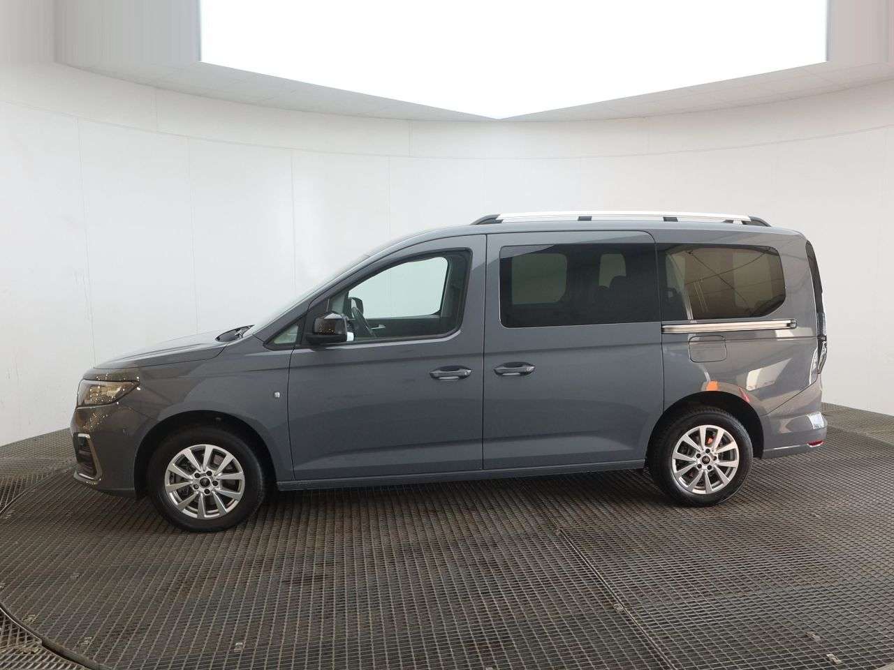2024 FORD GRAND TOURNEO CONNECT 2024 FORD GRAND TOURNEO CONNECT