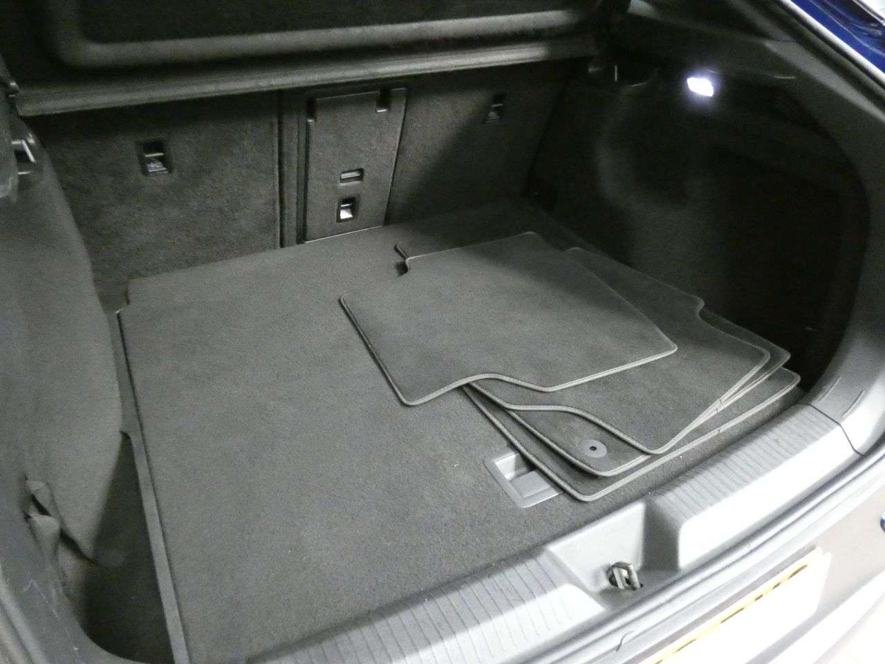 2022 VOLKSWAGEN ID.5 2022 VOLKSWAGEN ID.5