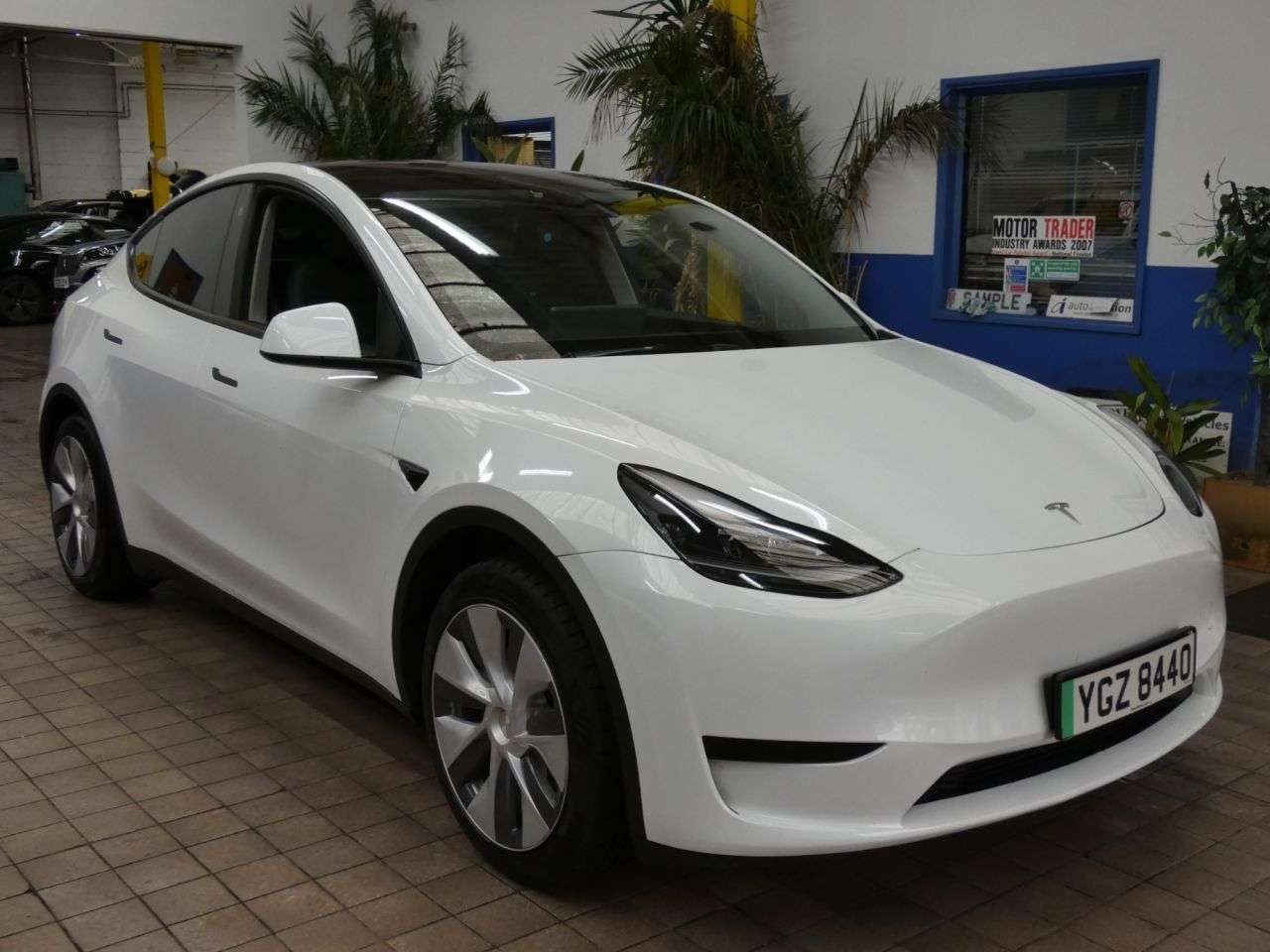 2023 TESLA MODEL Y 2023 TESLA MODEL Y