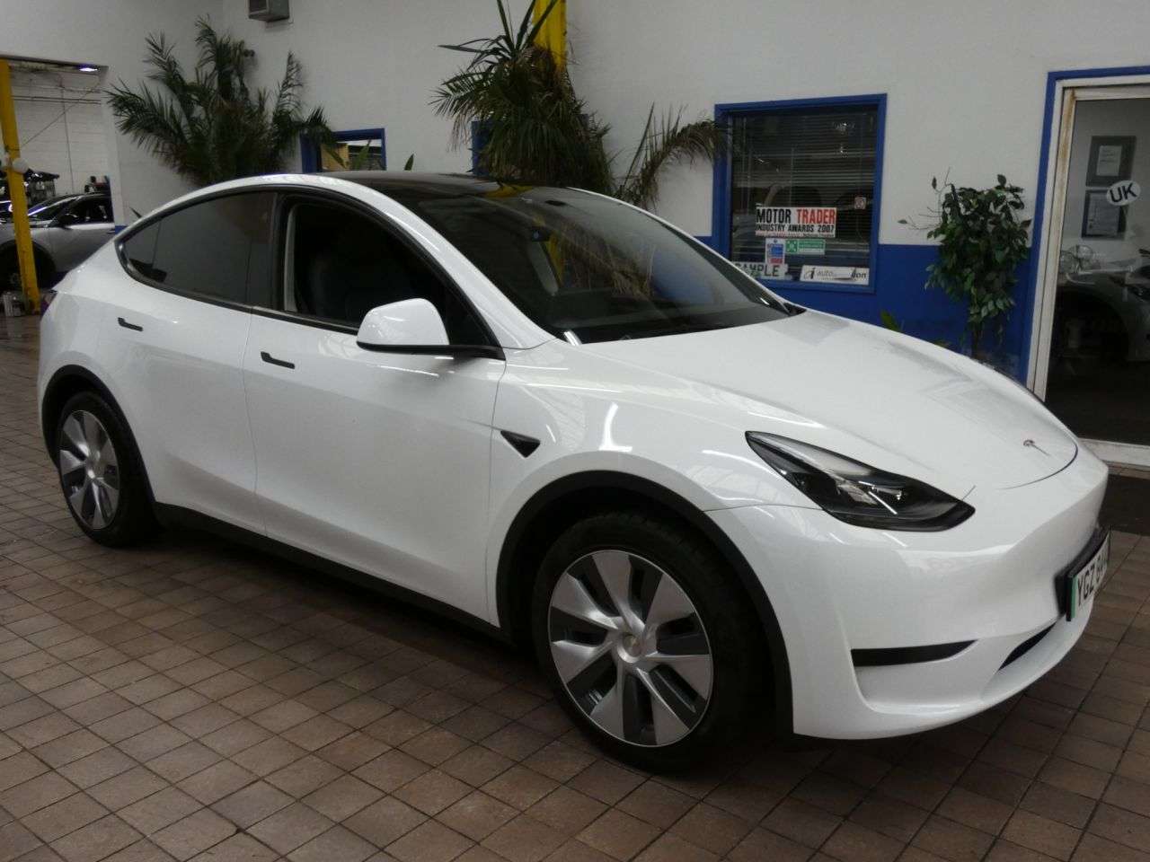 2023 TESLA MODEL Y 2023 TESLA MODEL Y