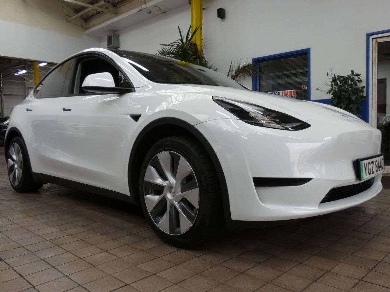 2023 TESLA MODEL Y 2023 TESLA MODEL Y