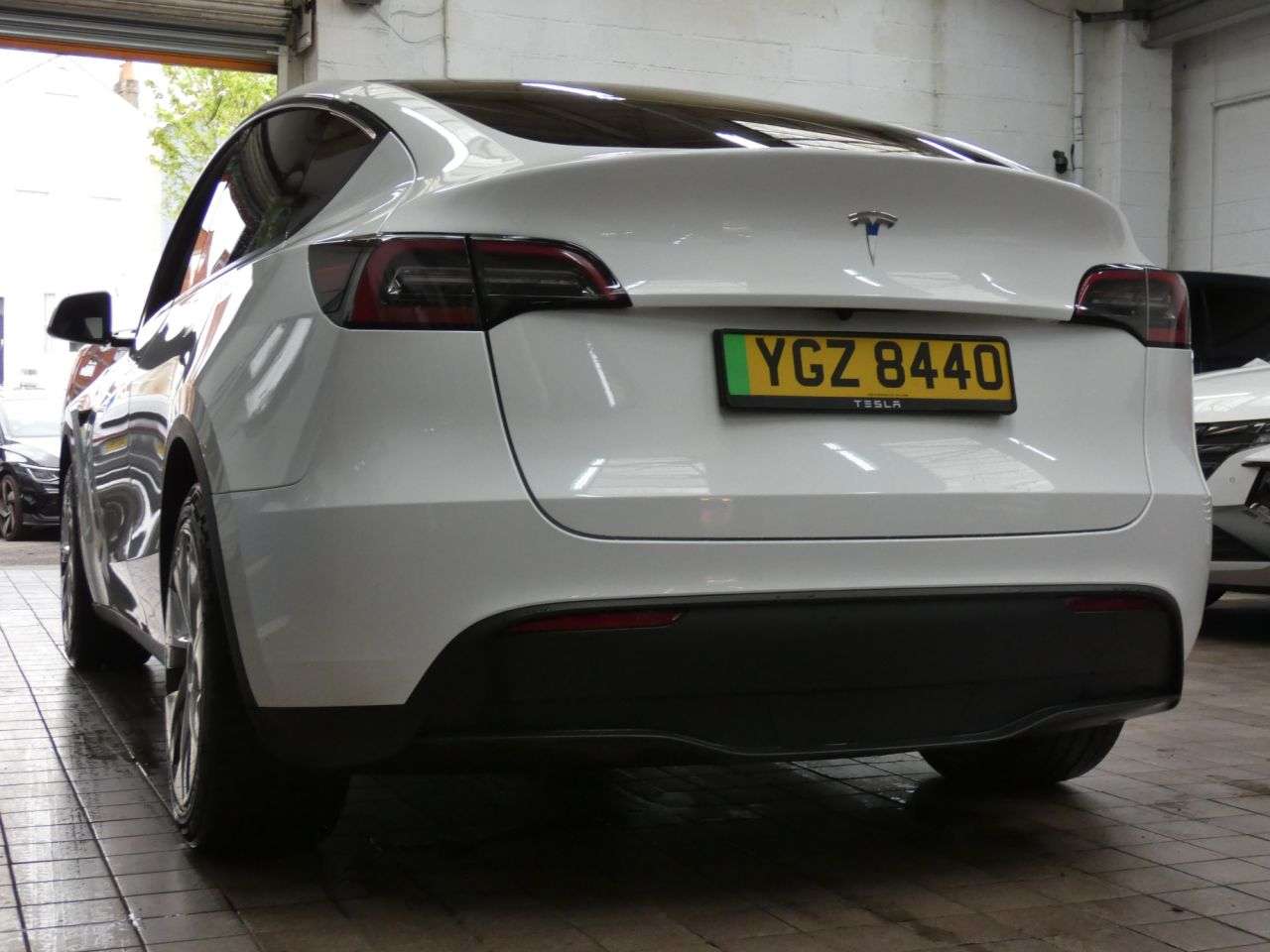 2023 TESLA MODEL Y 2023 TESLA MODEL Y