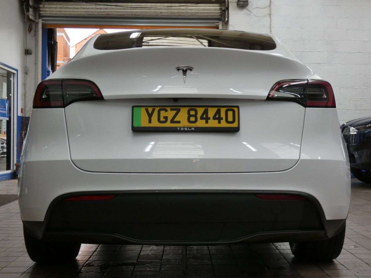 2023 TESLA MODEL Y 2023 TESLA MODEL Y