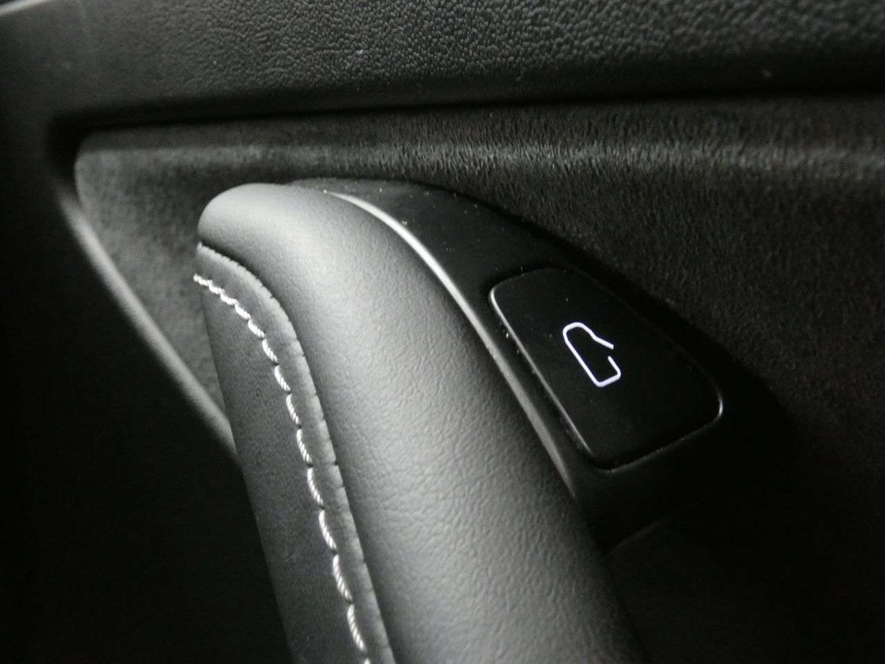 2023 TESLA MODEL Y 2023 TESLA MODEL Y