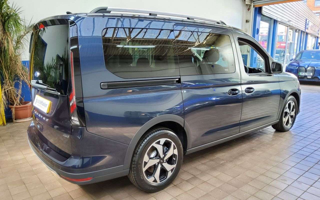 2025 FORD TOURNEO CONNECT 2025 FORD TOURNEO CONNECT