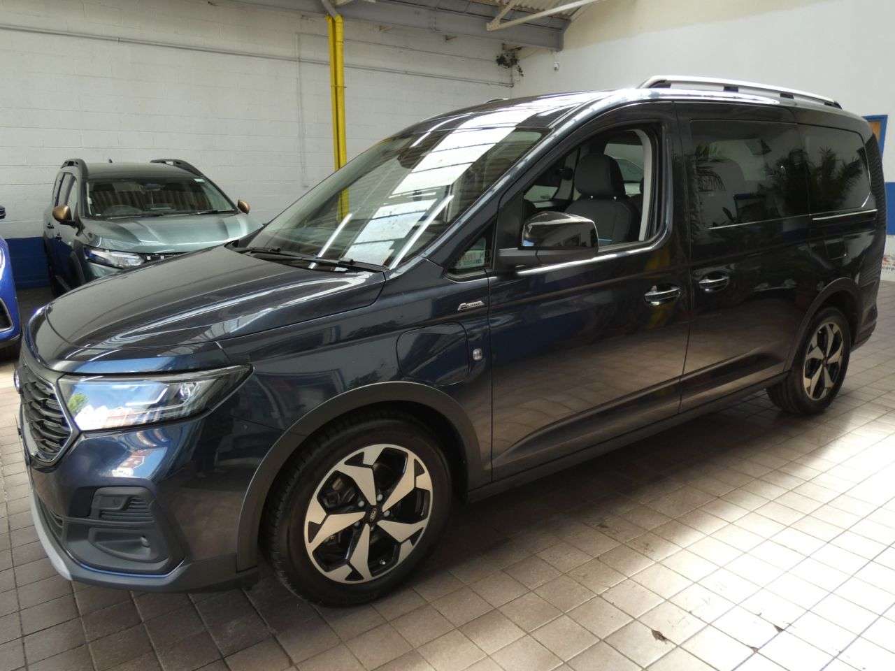 2025 FORD TOURNEO CONNECT 2025 FORD TOURNEO CONNECT