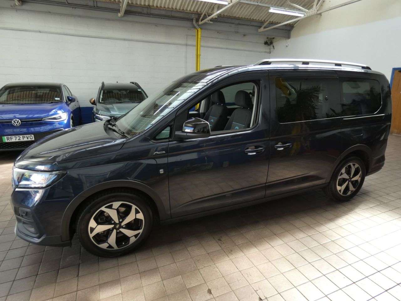 2025 FORD TOURNEO CONNECT 2025 FORD TOURNEO CONNECT